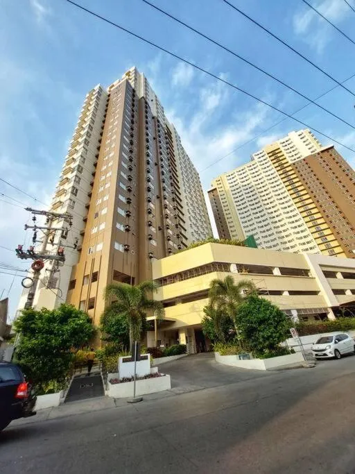 Heart of the City CDO Wifi Netflix