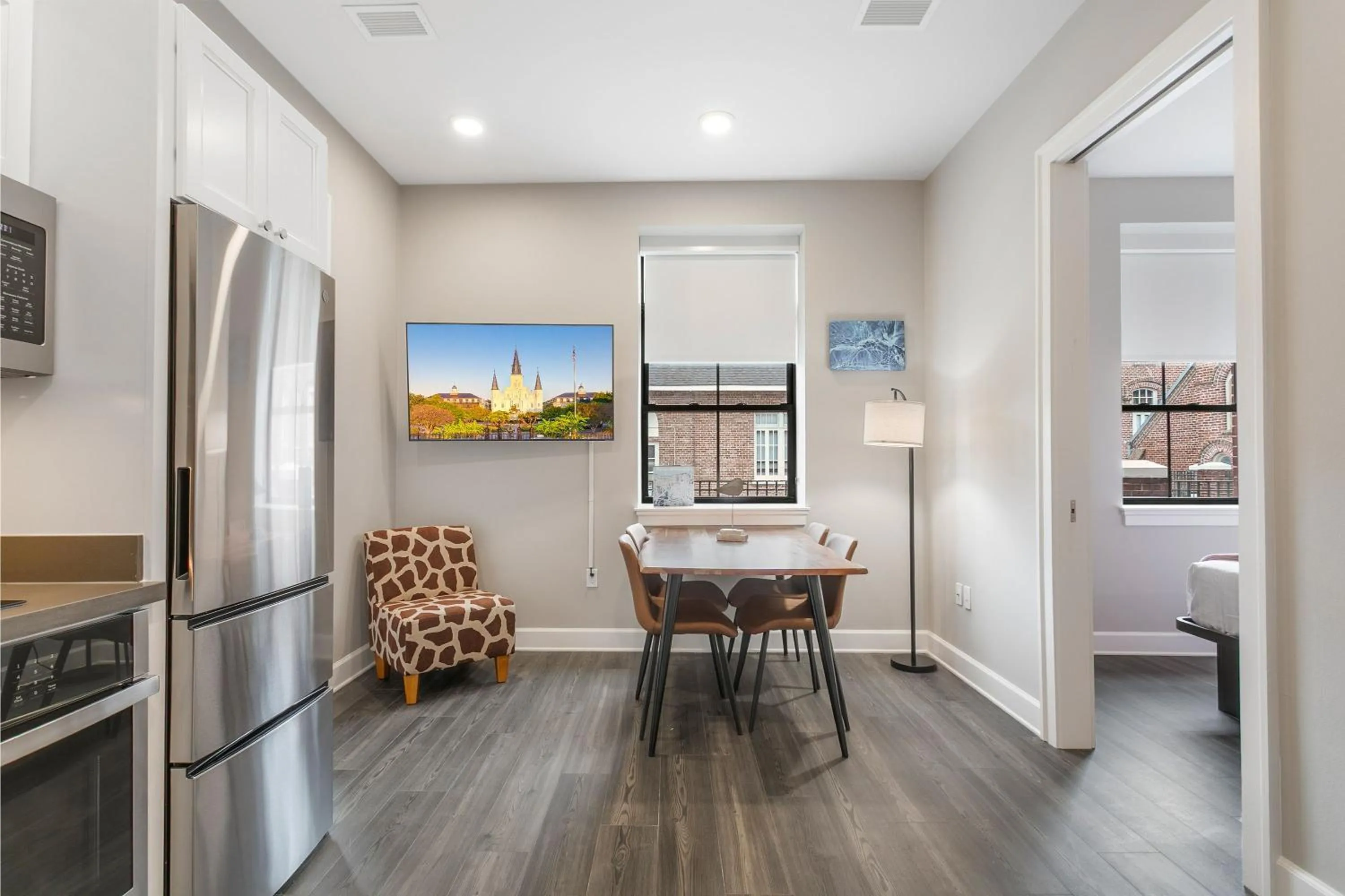 Living room in Bywater Suite Hotel