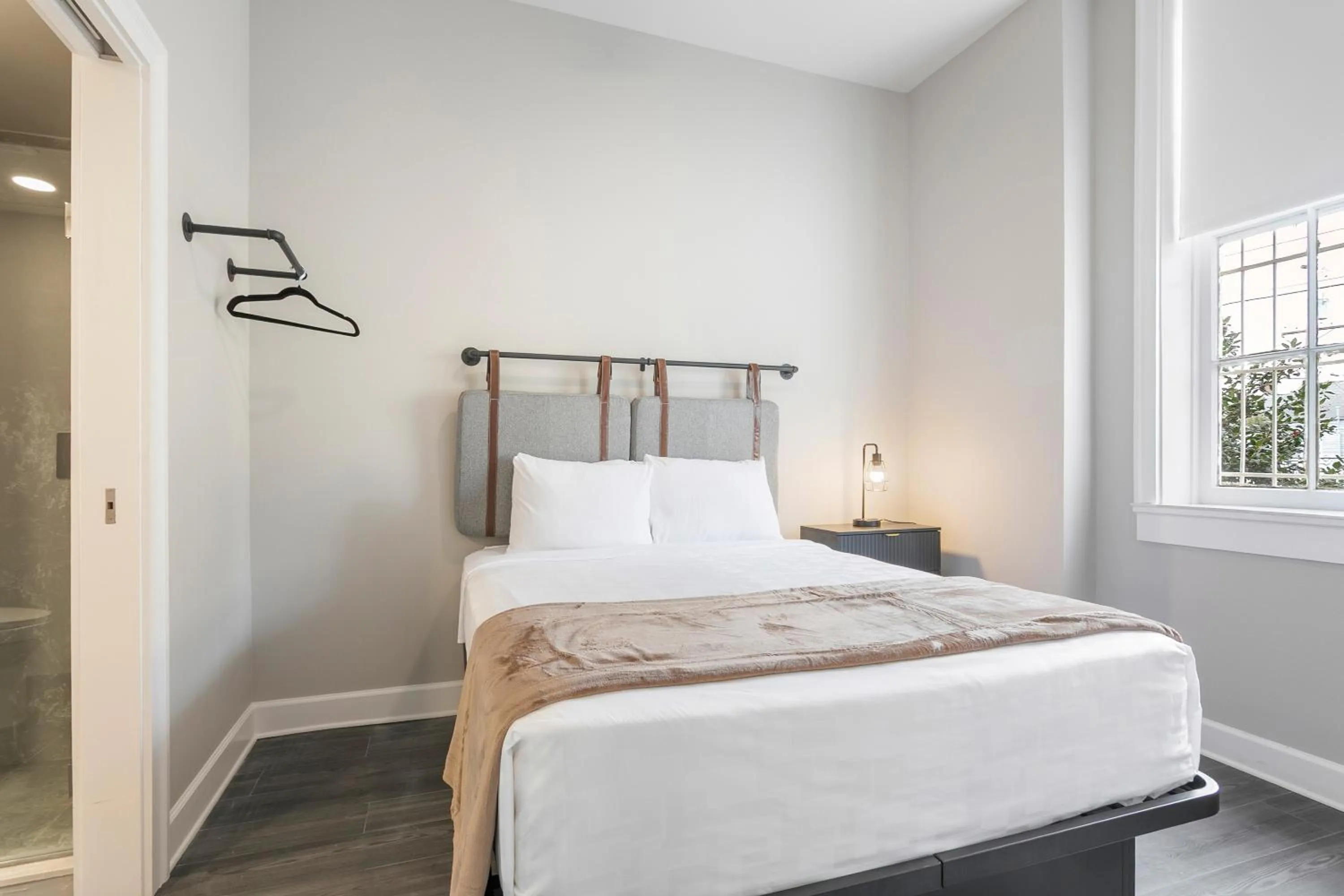 Bedroom, Bed in Bywater Suite Hotel