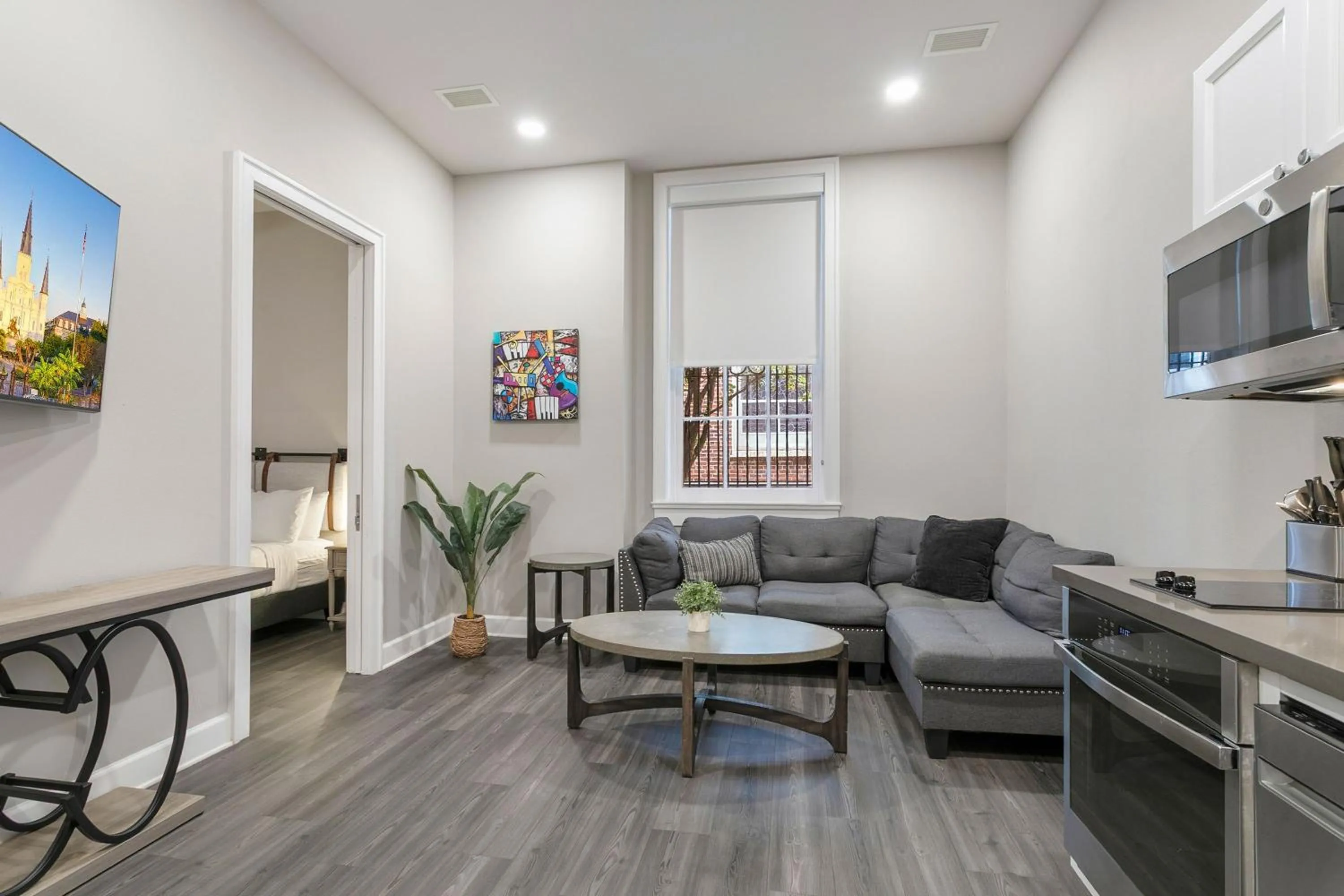 Living room in Bywater Suite Hotel