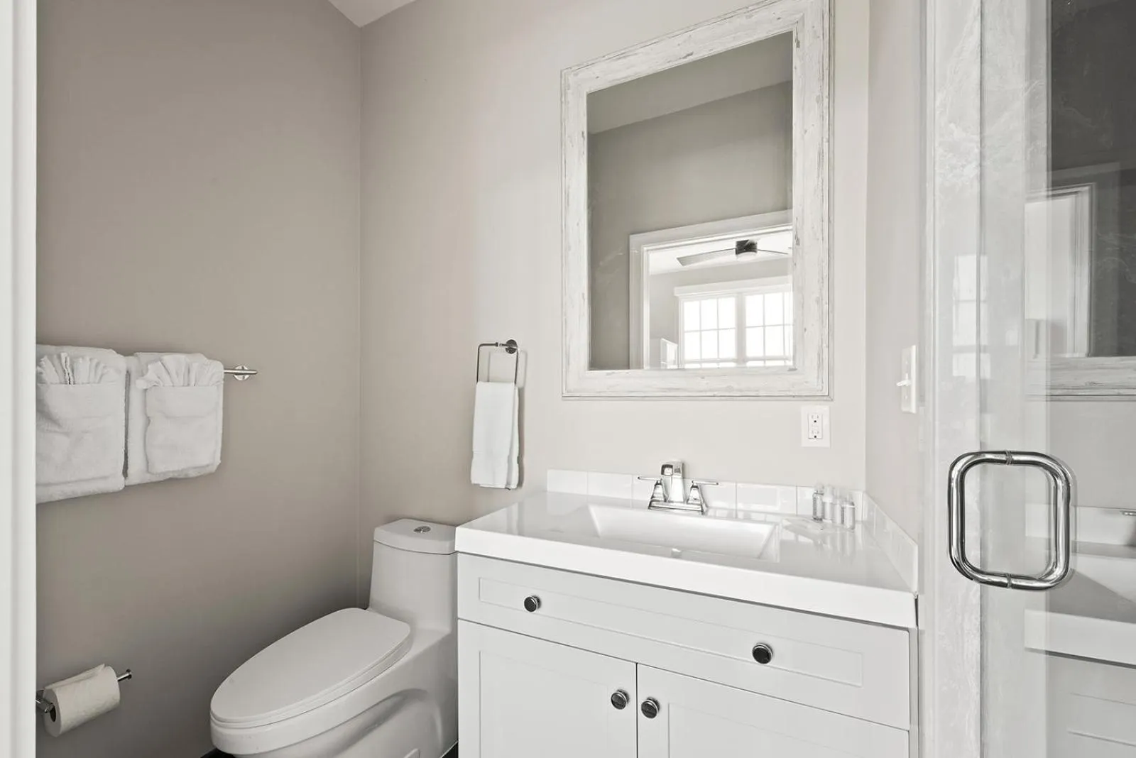 Bathroom in Bywater Suite Hotel