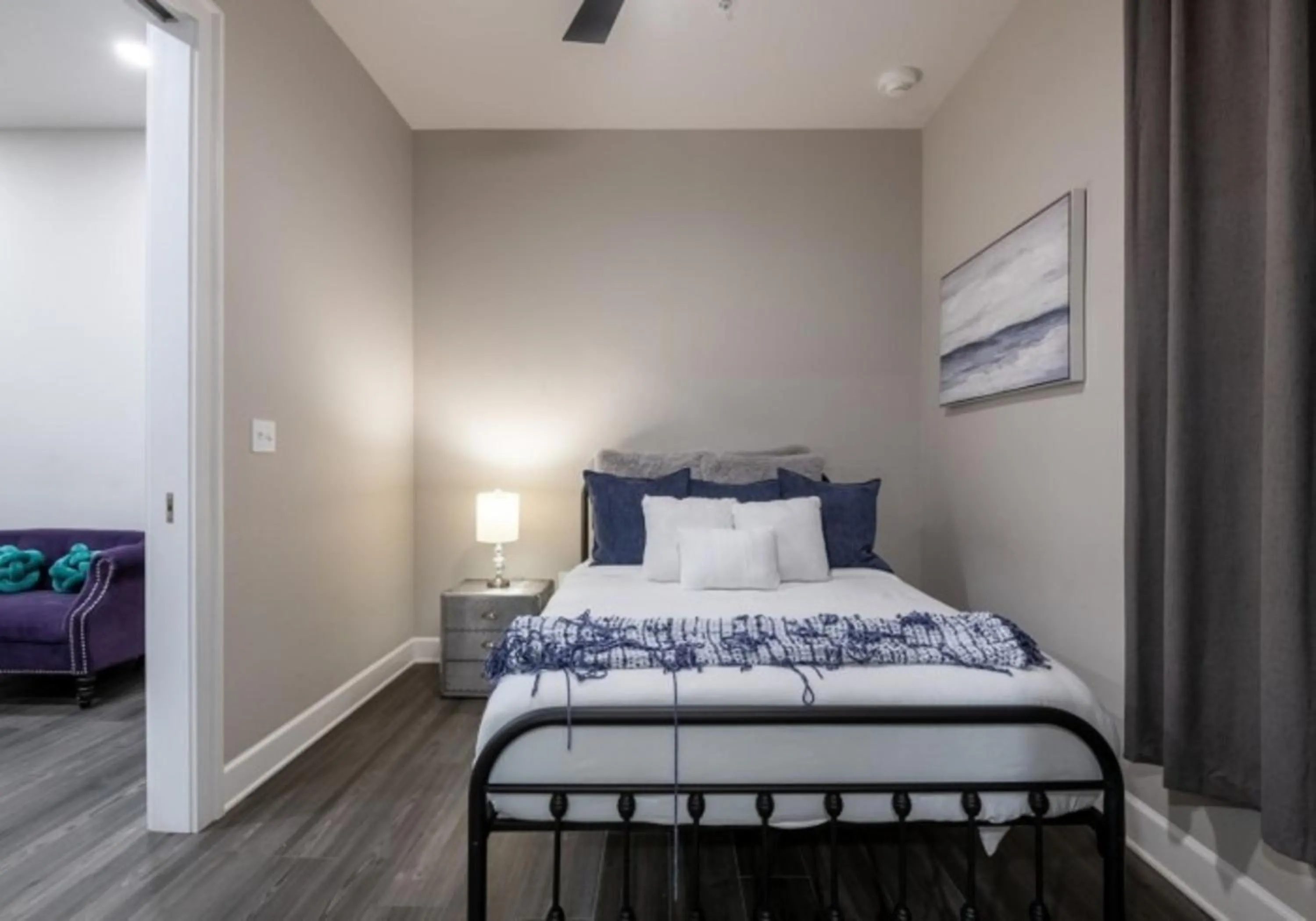 Bedroom, Bed in Bywater Suite Hotel