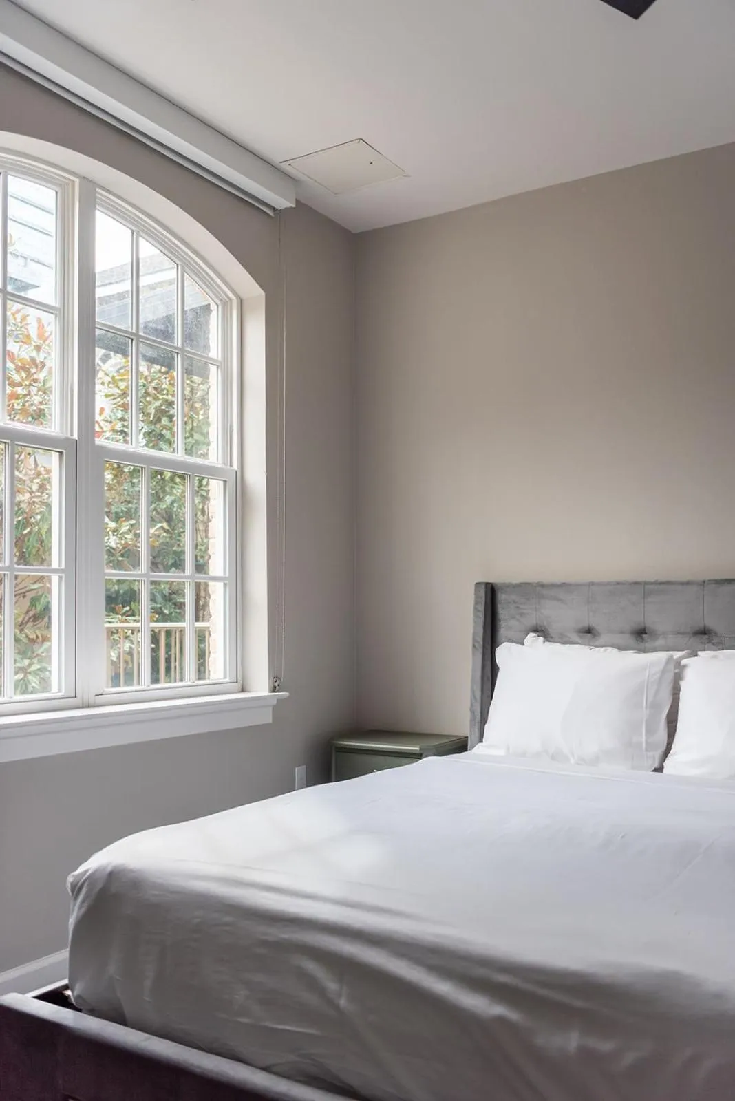 Bedroom, Bed in Bywater Suite Hotel