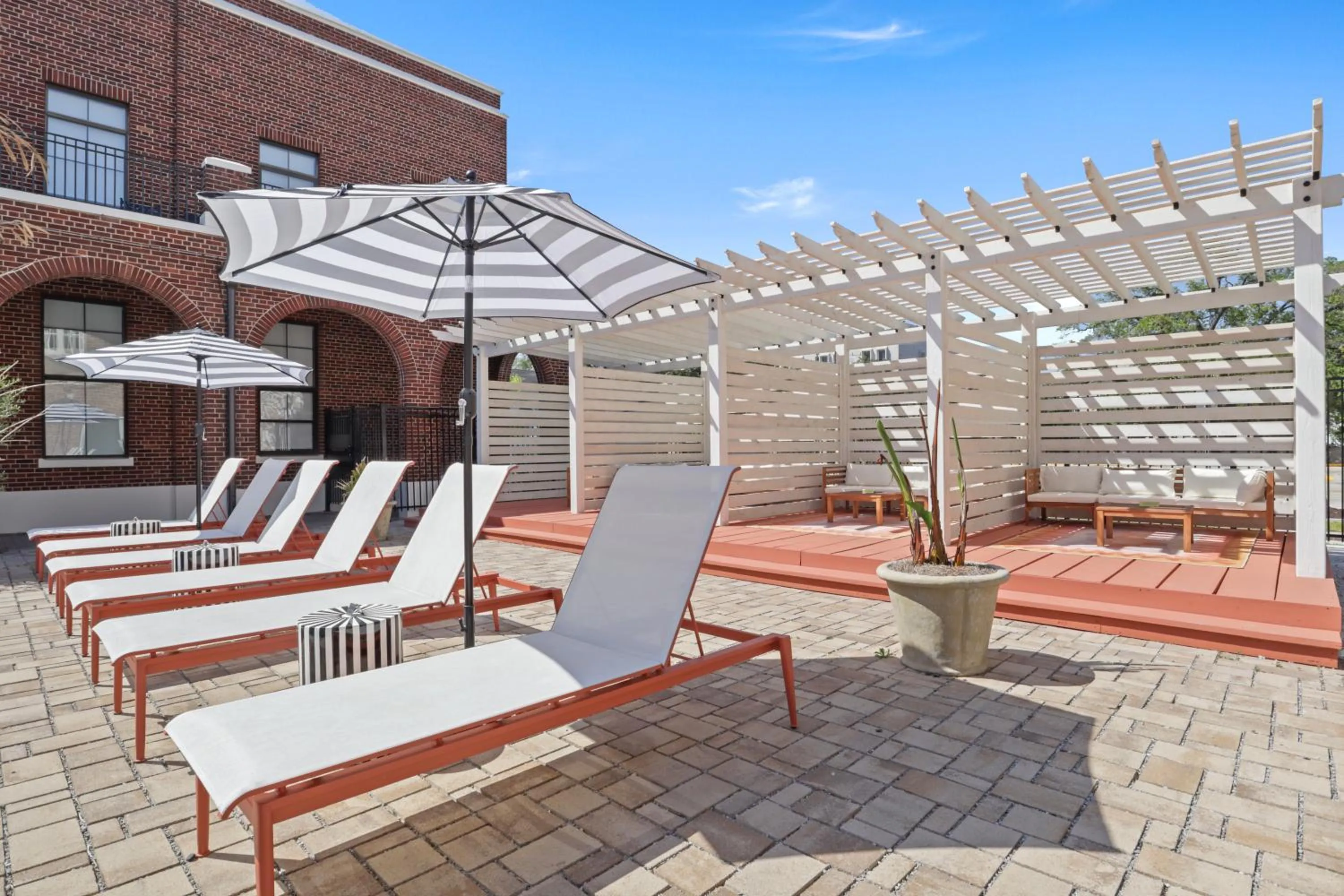 Swimming pool in Bywater Suite Hotel