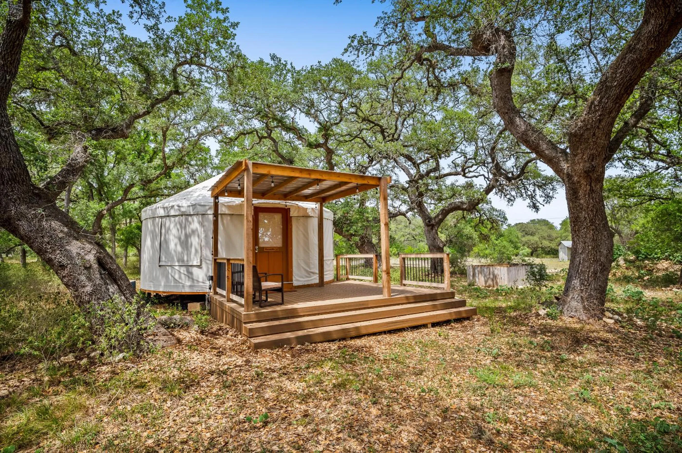 OT 3515L Texas Yurt Haus Longhorn