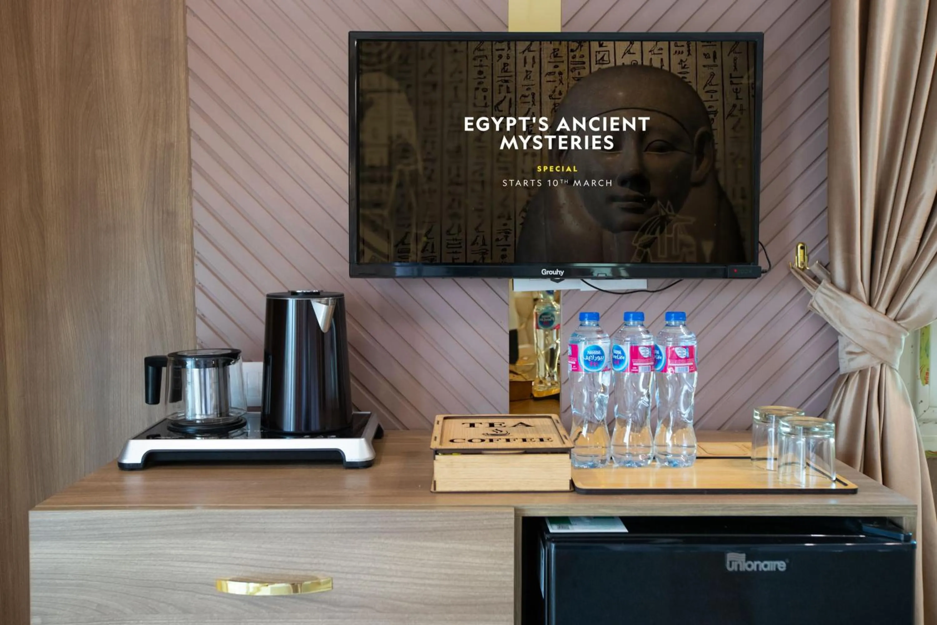 Coffee/tea facilities in Pyramids sunrise inn