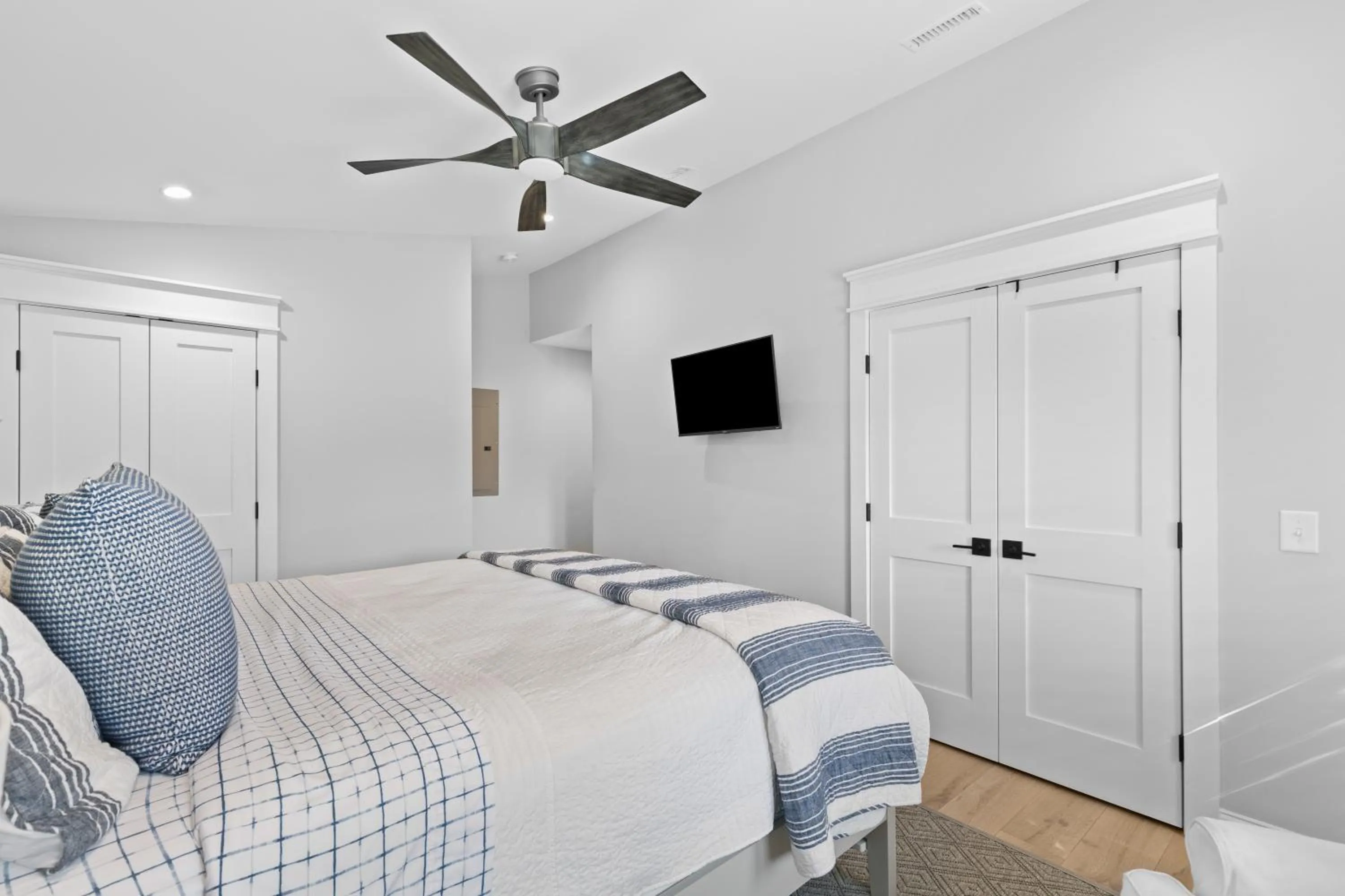 Bedroom, Bed in Marsh Island 9 - Best Sunset on the Island! Renovated Home!
