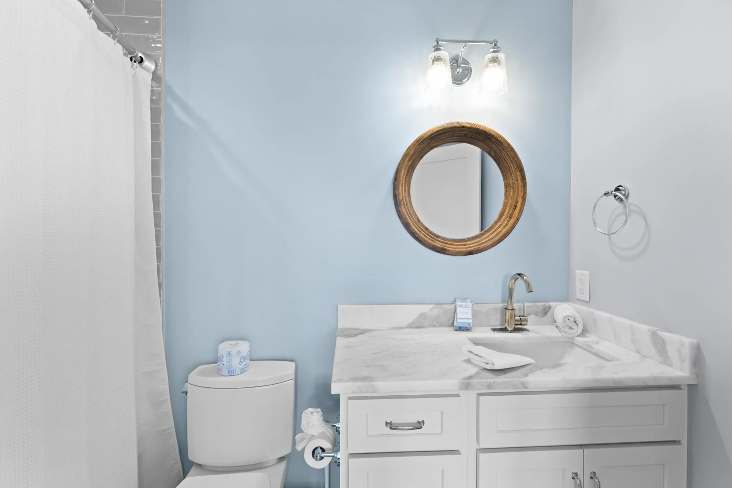Bathroom, Bed in Marsh Island 9 - Best Sunset on the Island! Renovated Home!