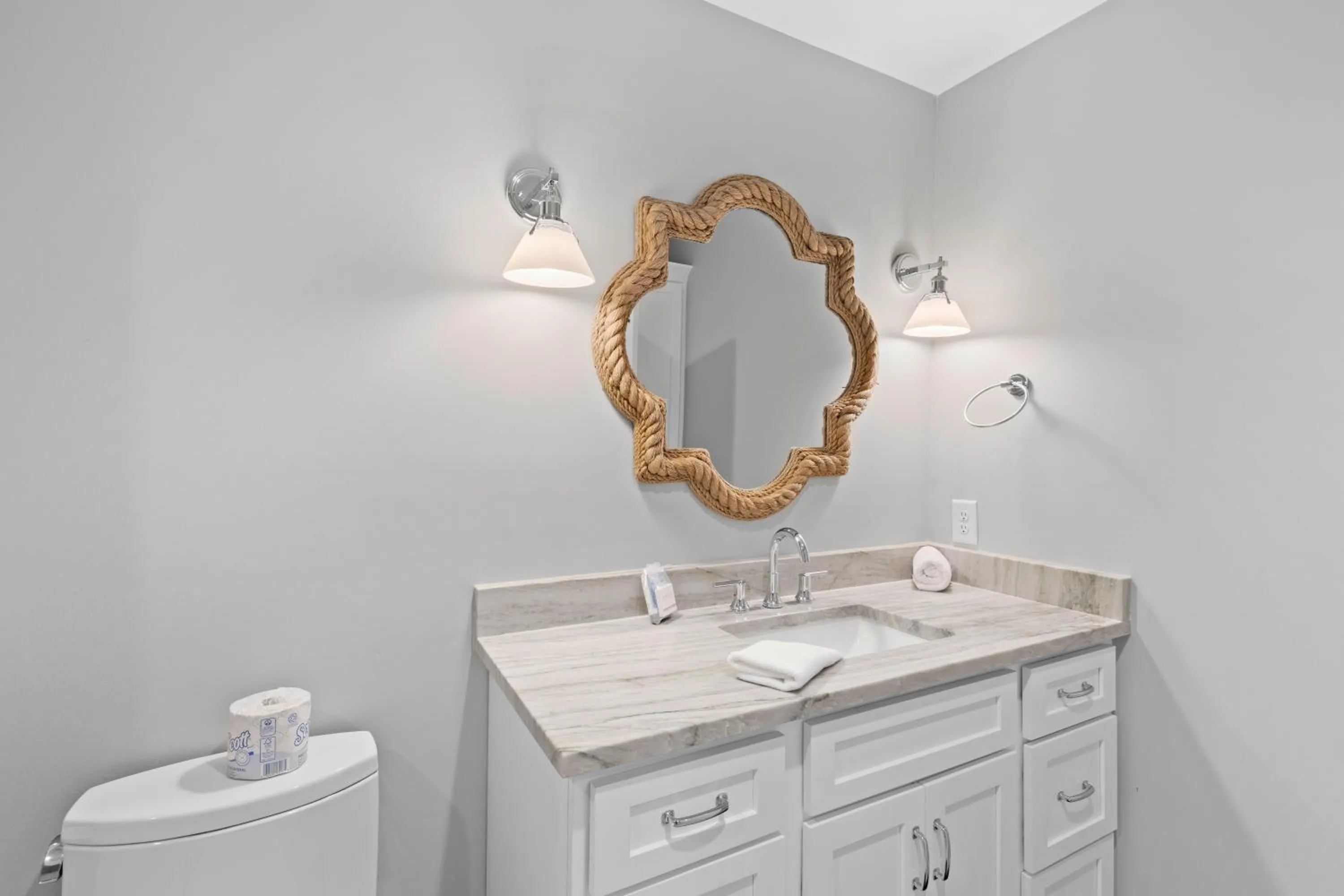 Bathroom in Marsh Island 9 - Best Sunset on the Island! Renovated Home!