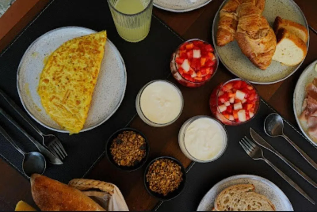 Breakfast in Boutique Hotel Castelinho