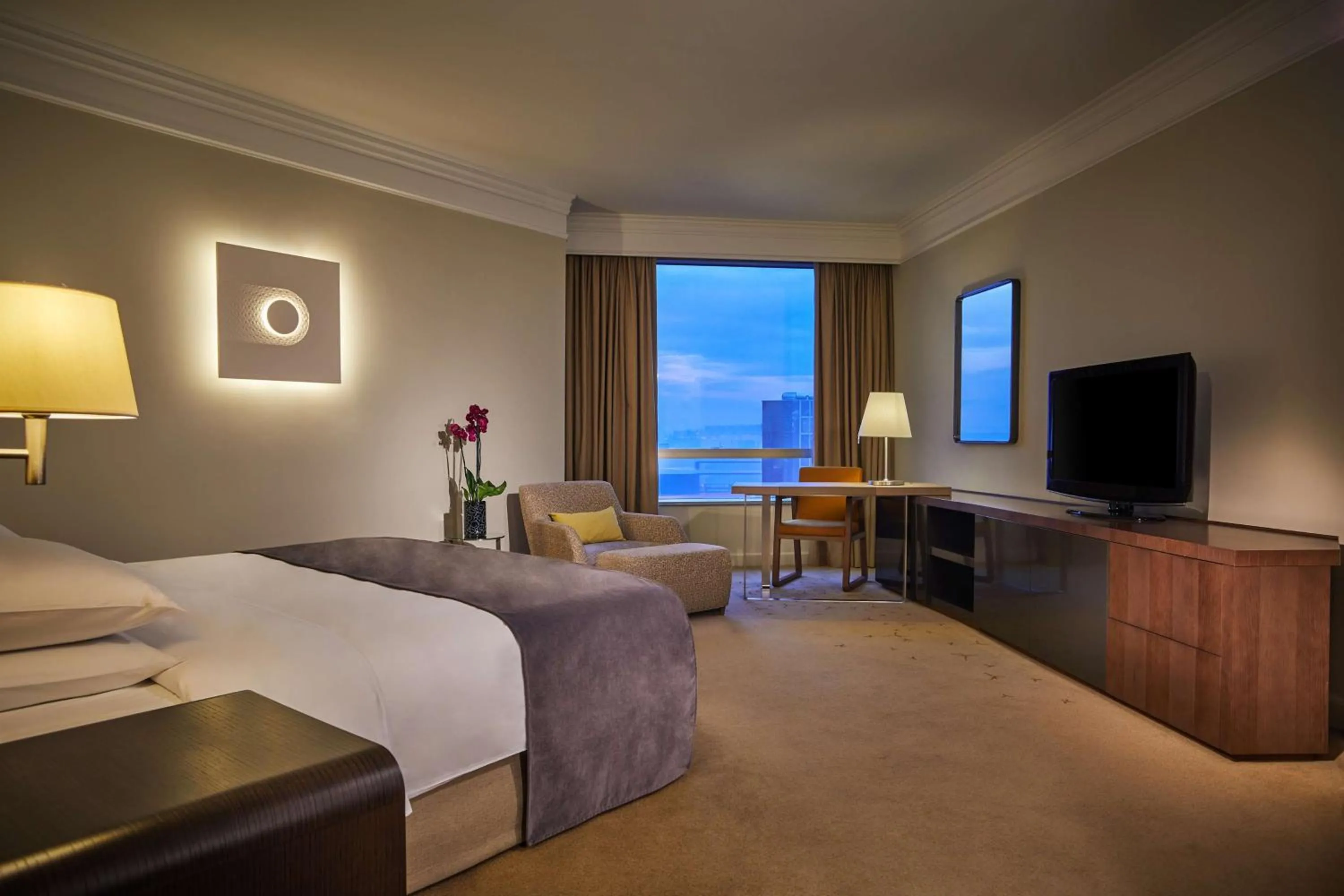 Bedroom, Bed in Hyatt Regency Belgrade