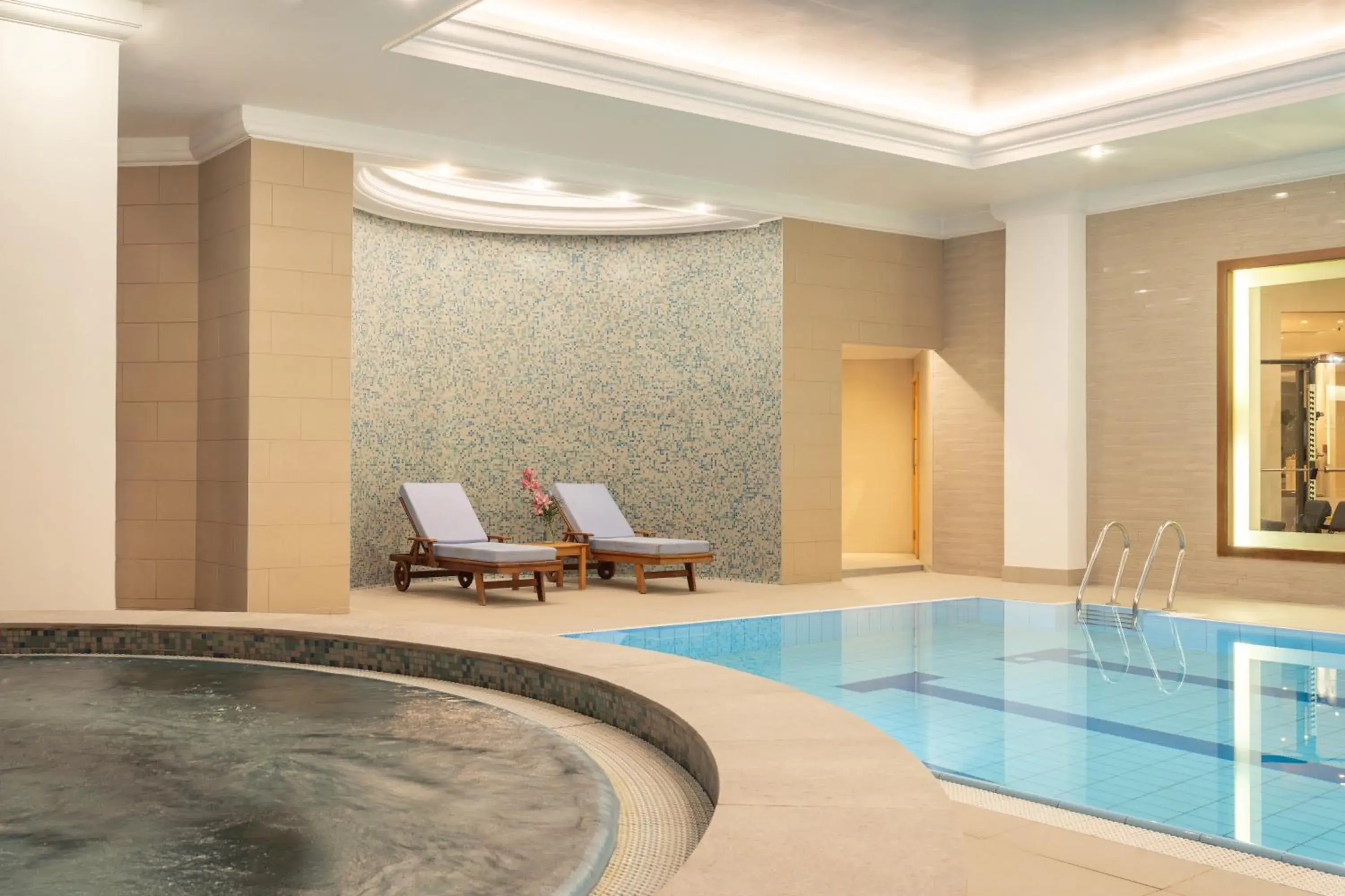 Pool view in Hyatt Regency Belgrade Pool view in Hyatt Regency Belgrade