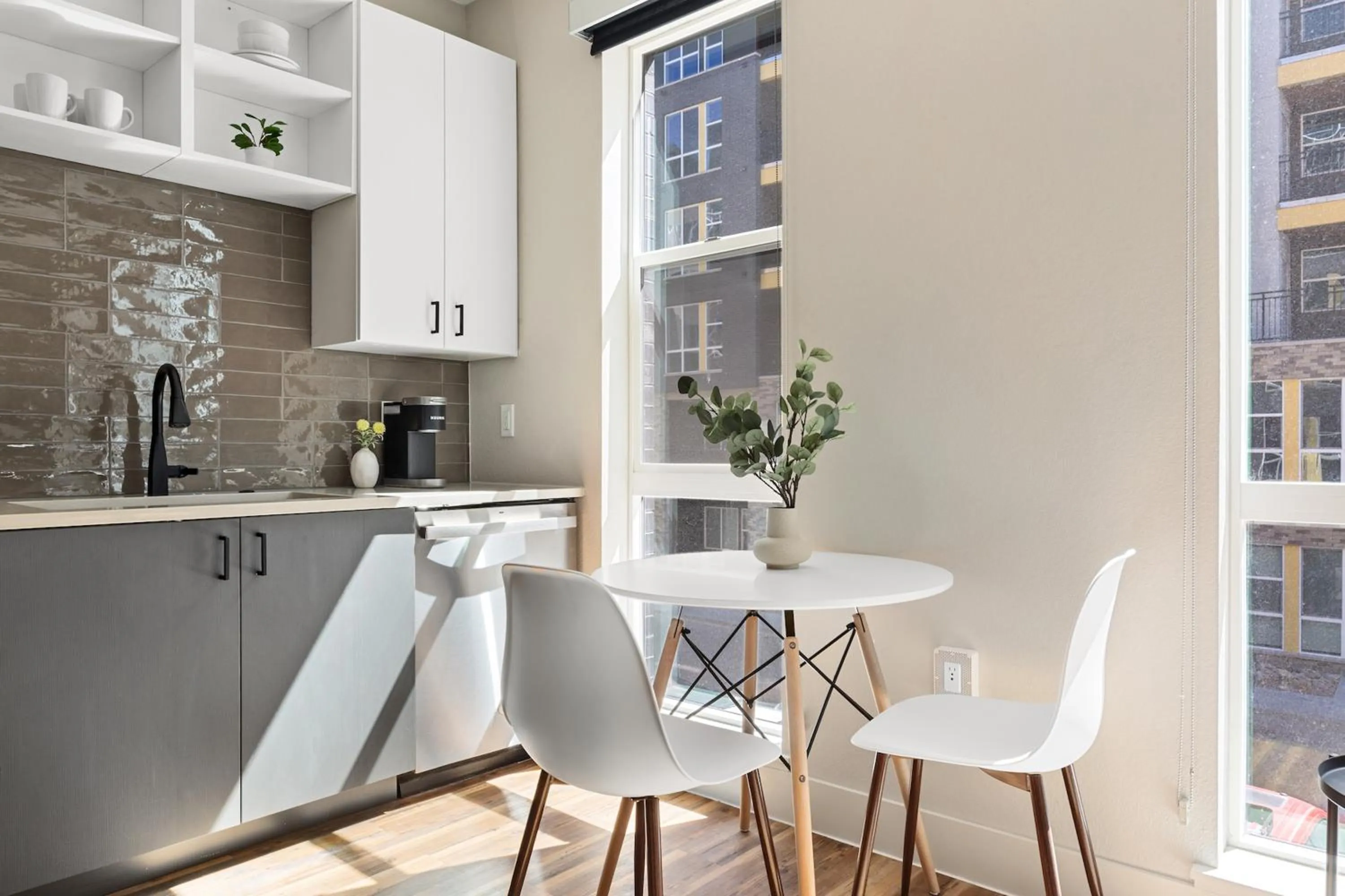 Dining area in Kasa RiNo Denver