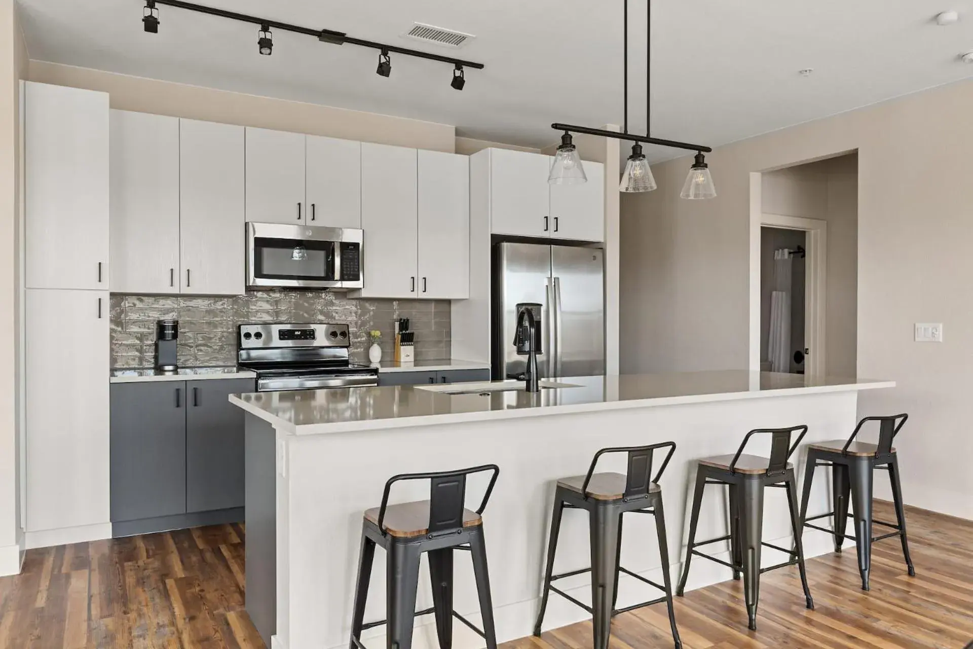 Property building in Kasa Rino Denver Property building in Kasa Rino Denver