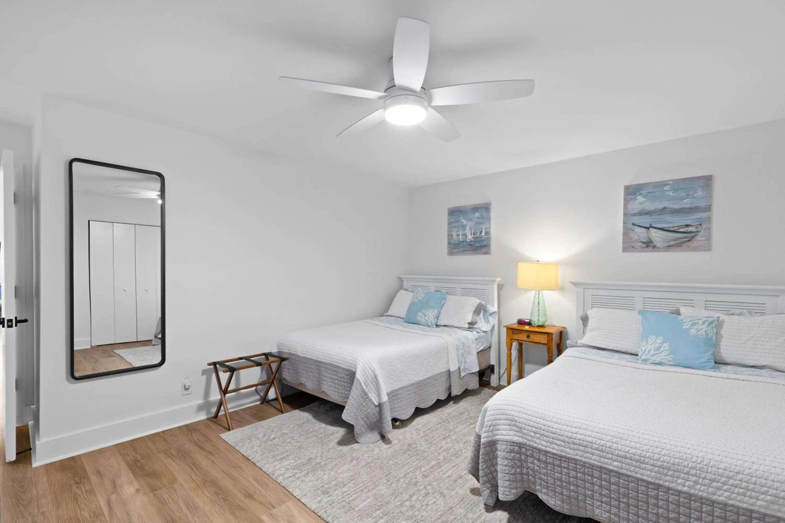 Seascape 315 - Oceanfront Condo Overlooking Pool