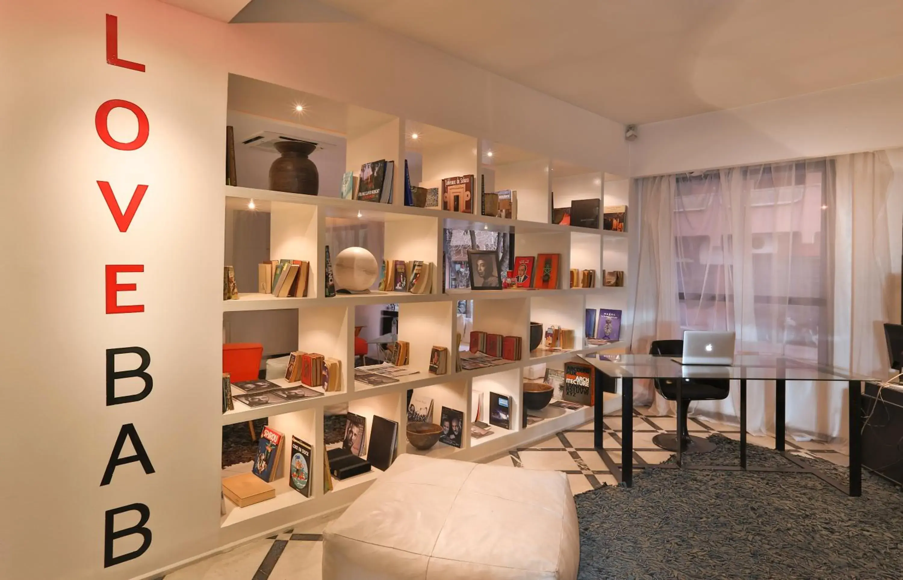 Library in Bab Hotel