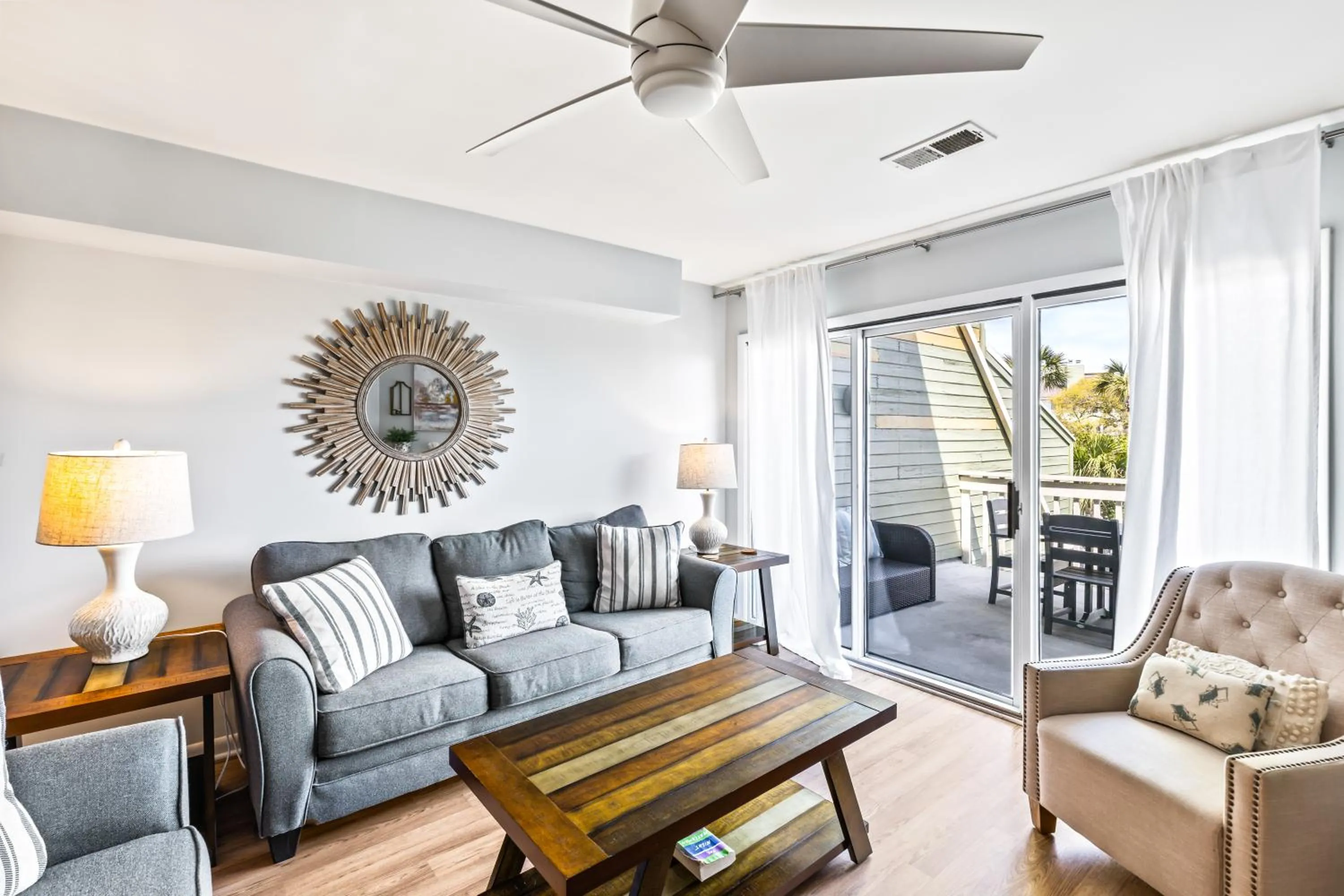 Living room in Mariner's Walk 10F - Charming Oceanview! Two-Story Villa!
