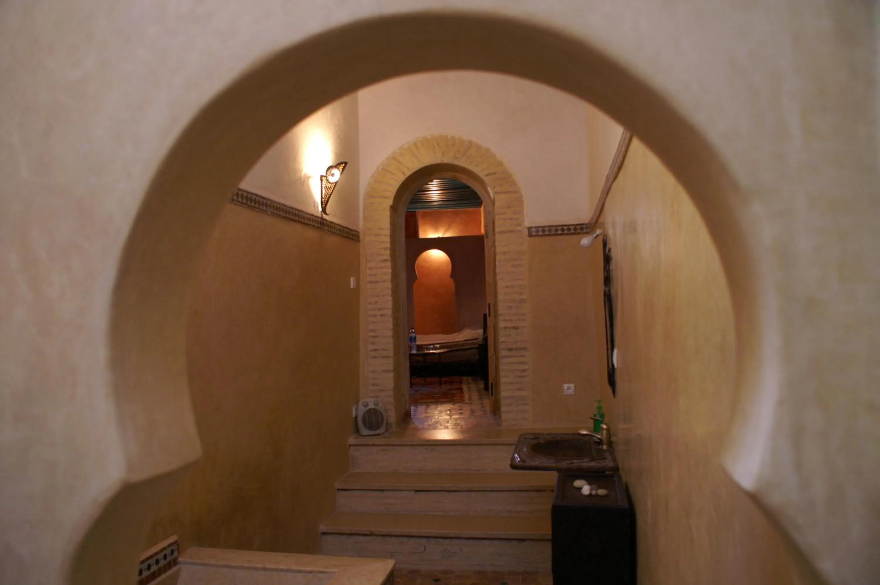 Bathroom in Riad Felloussia