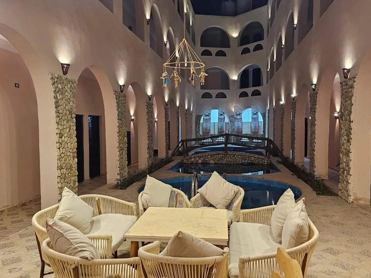 amzran hotel siwa امزران سيوة
