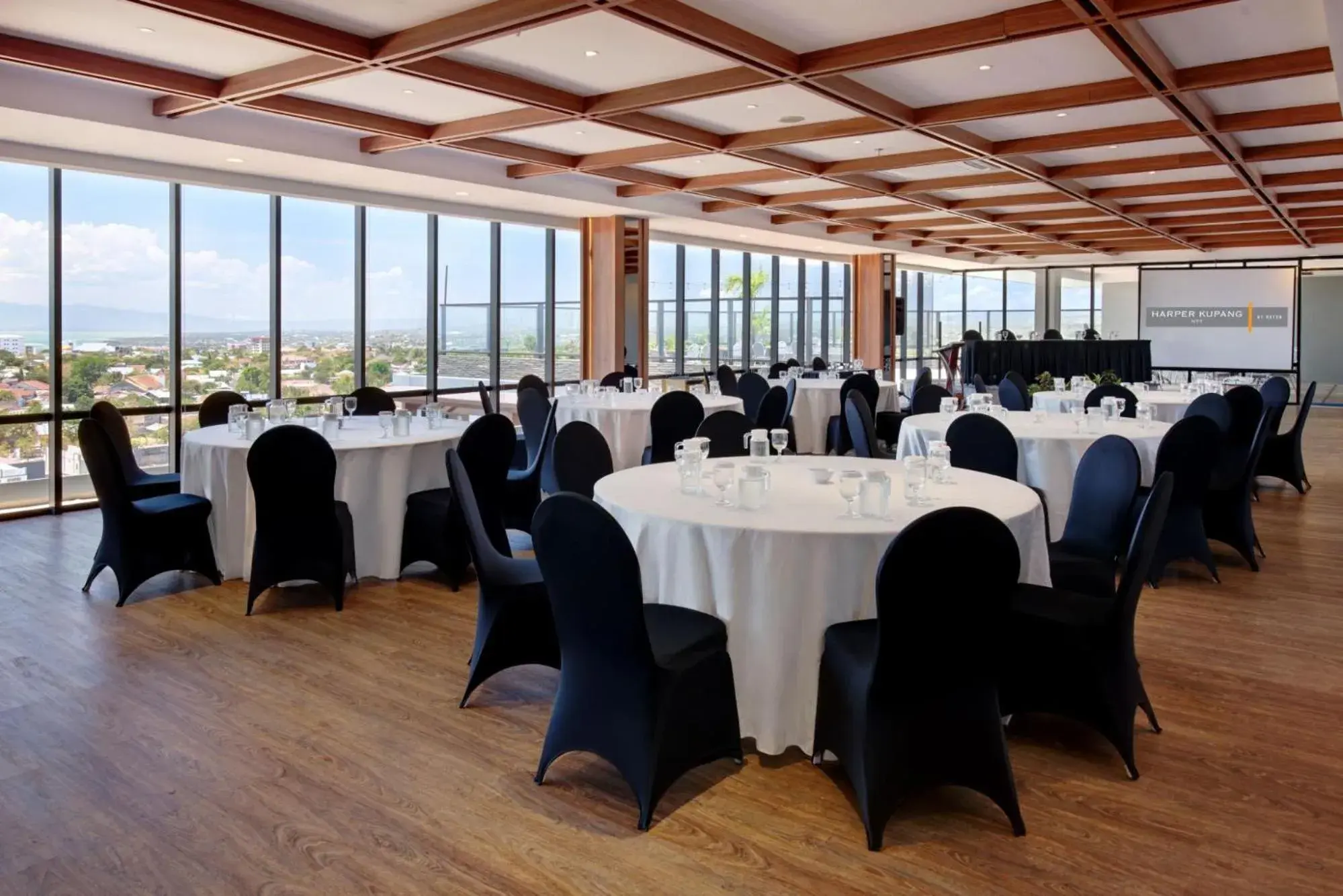 Meeting/conference room in Harper Kupang by ASTON Meeting/conference room in Harper Kupang by ASTON