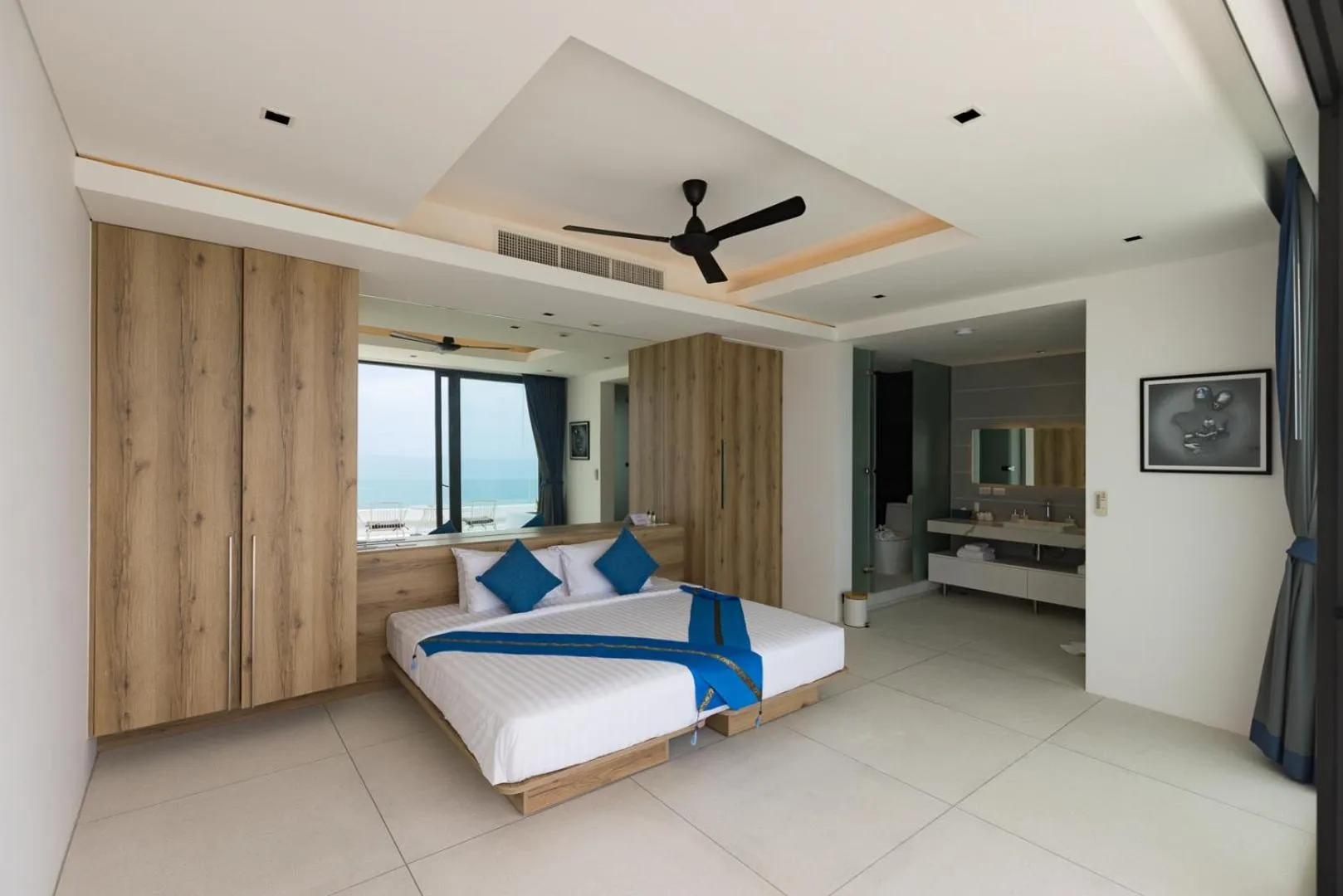 Bed in Villa Blue View Luxe