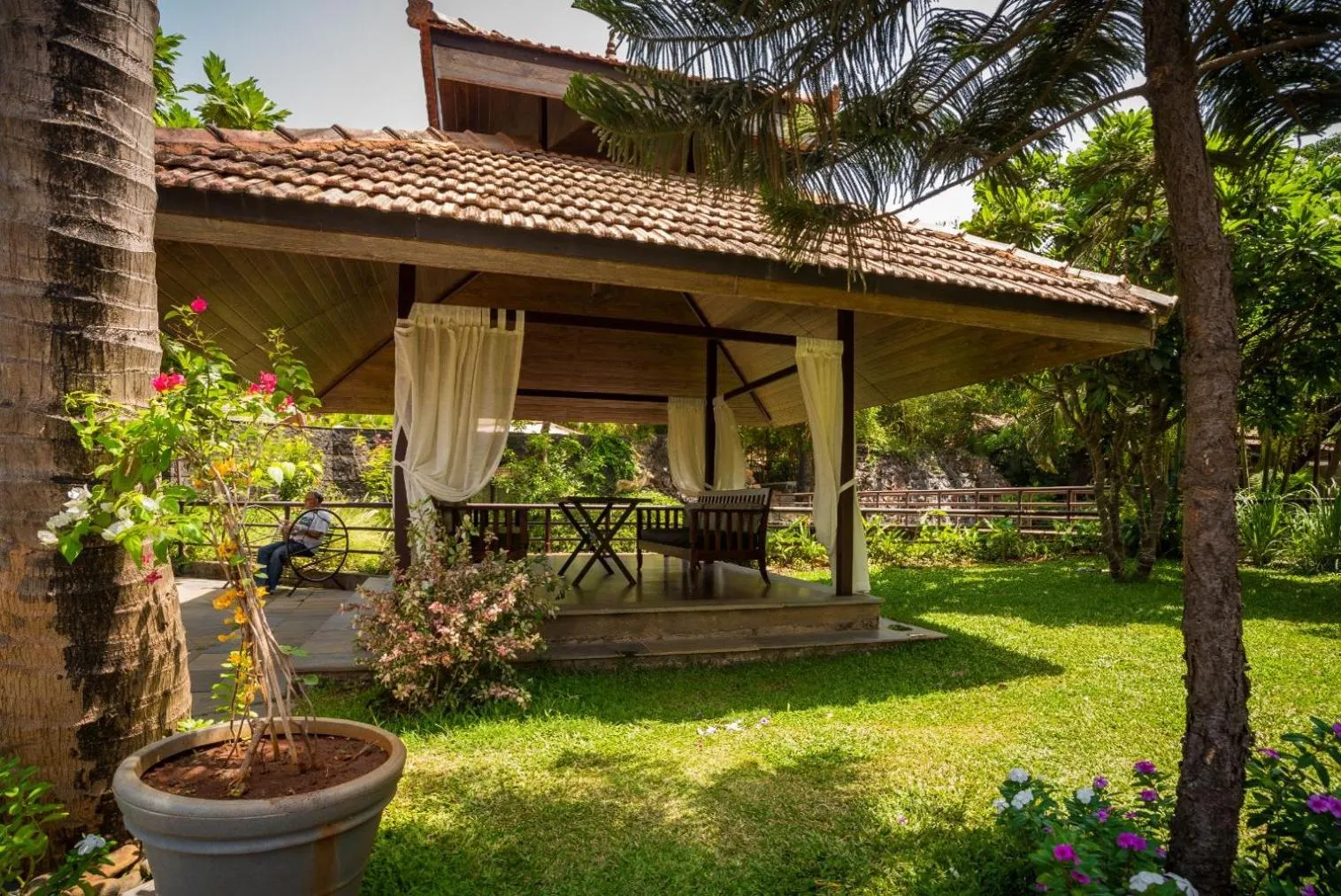 Garden in Malhar Machi Mountain Resorts