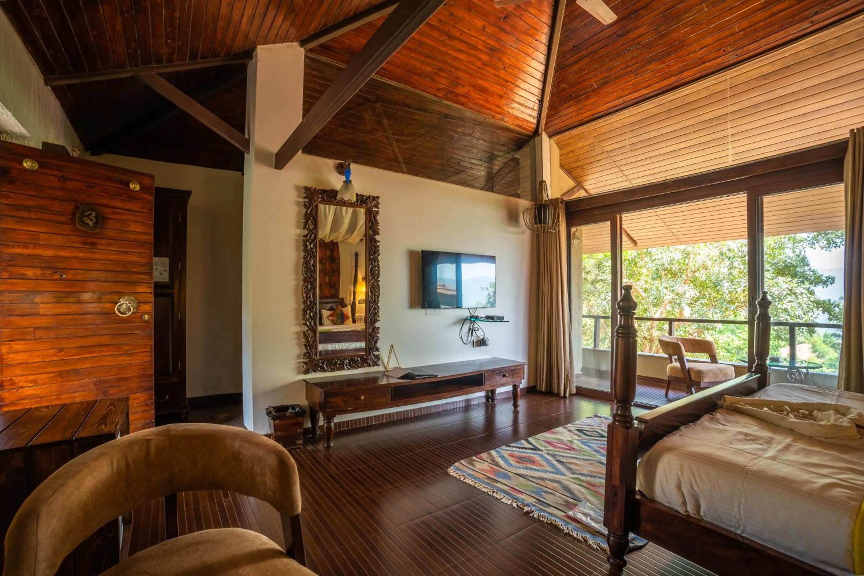 TV and multimedia in Malhar Machi Mountain Resorts