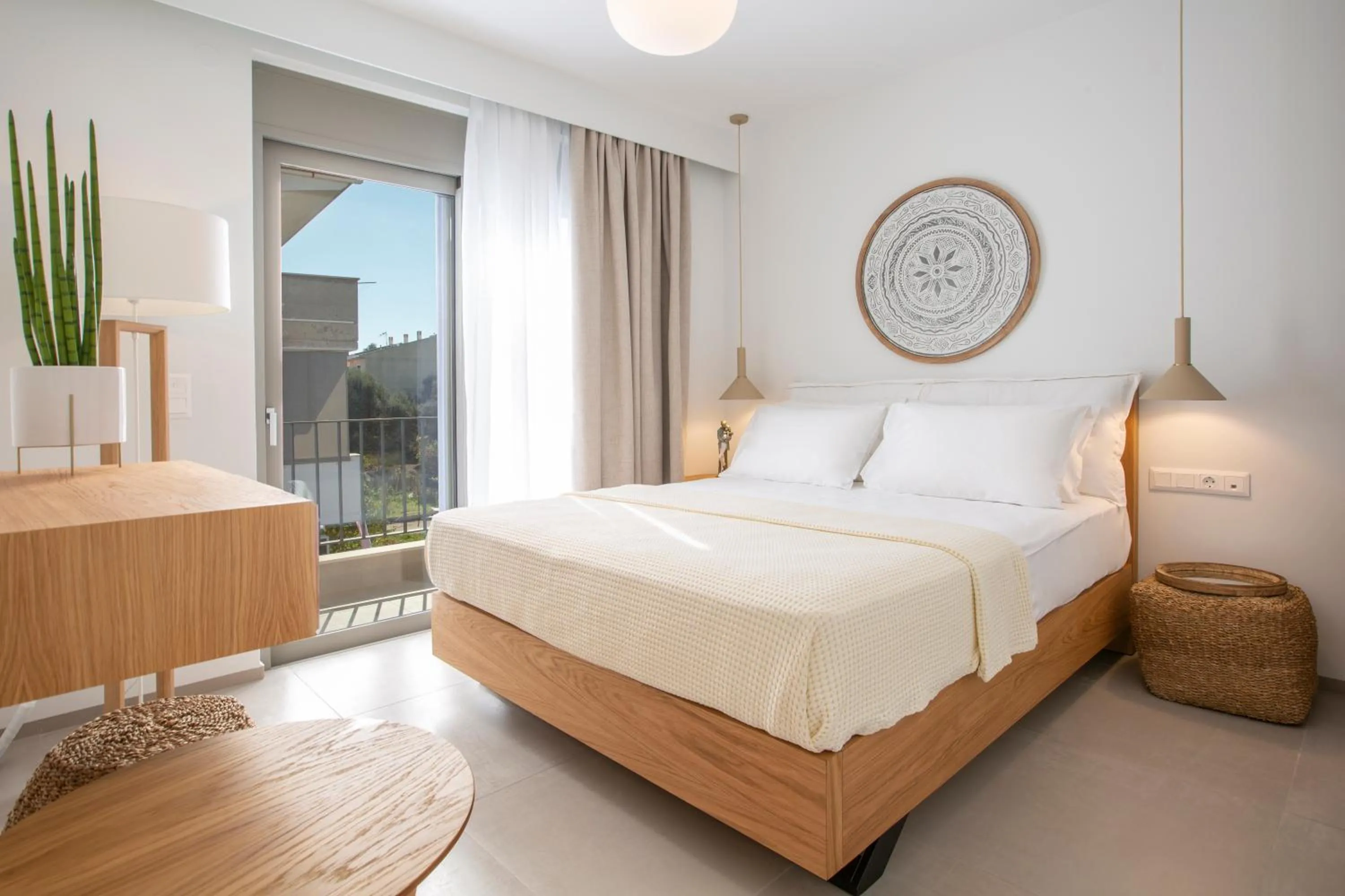 Bed in Lirides suites