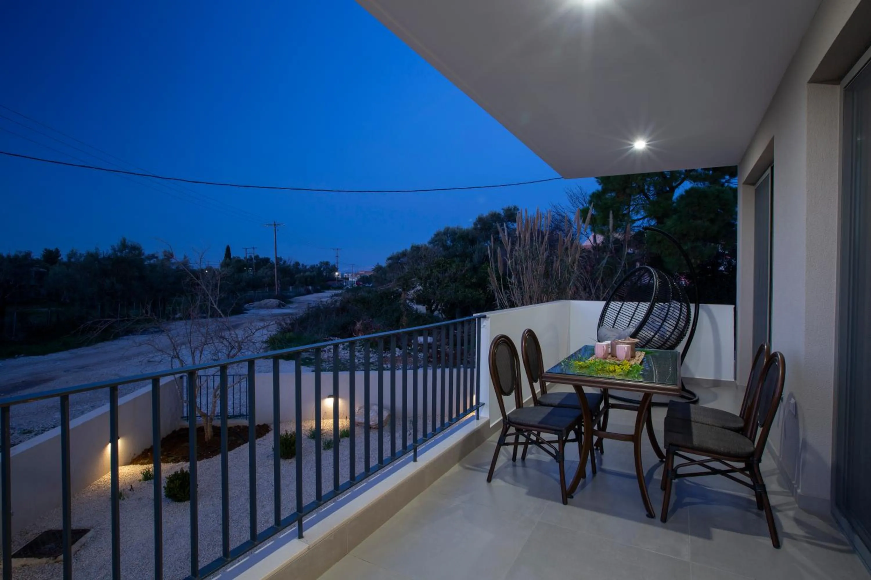 Night in Lirides suites