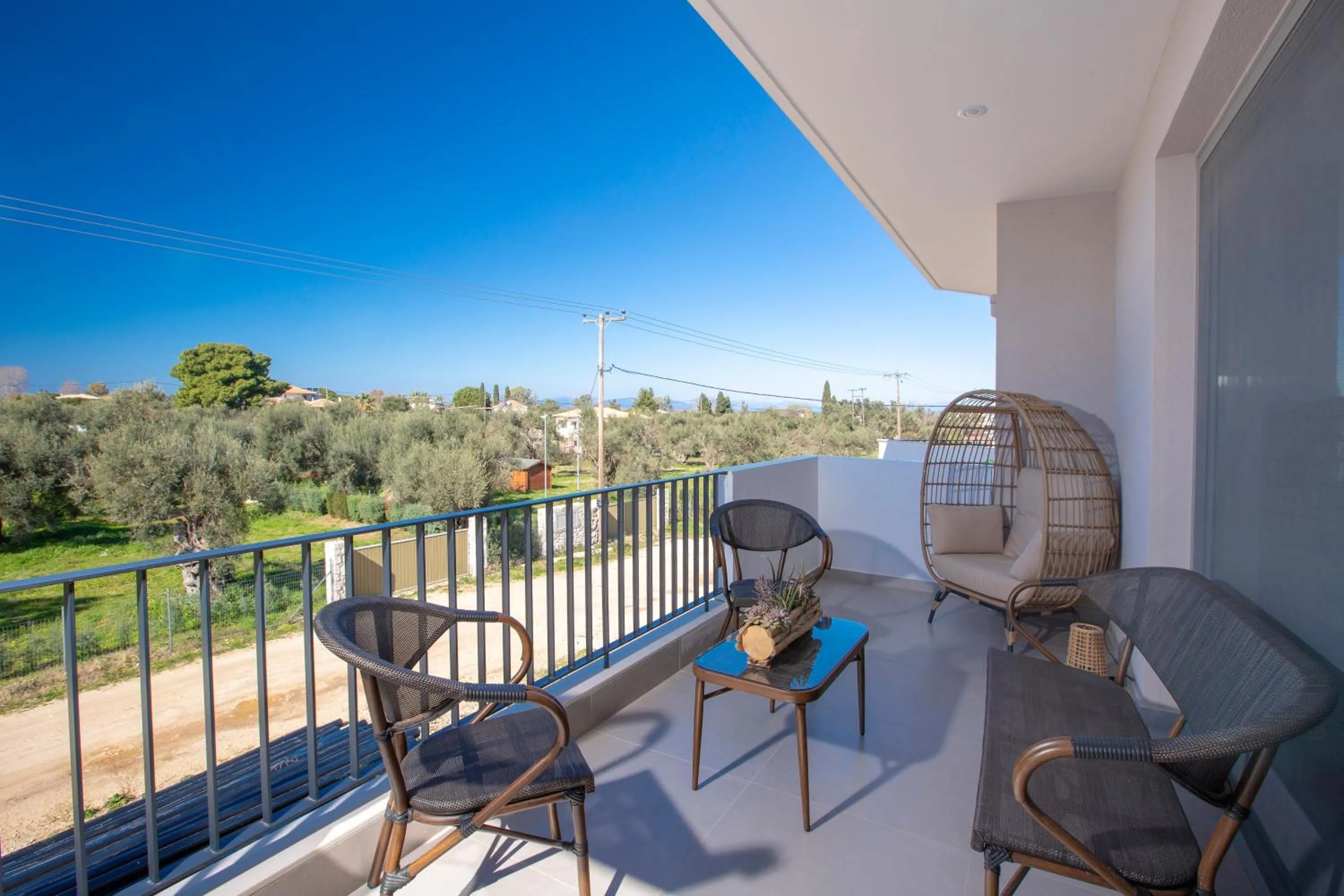 Lirides suites