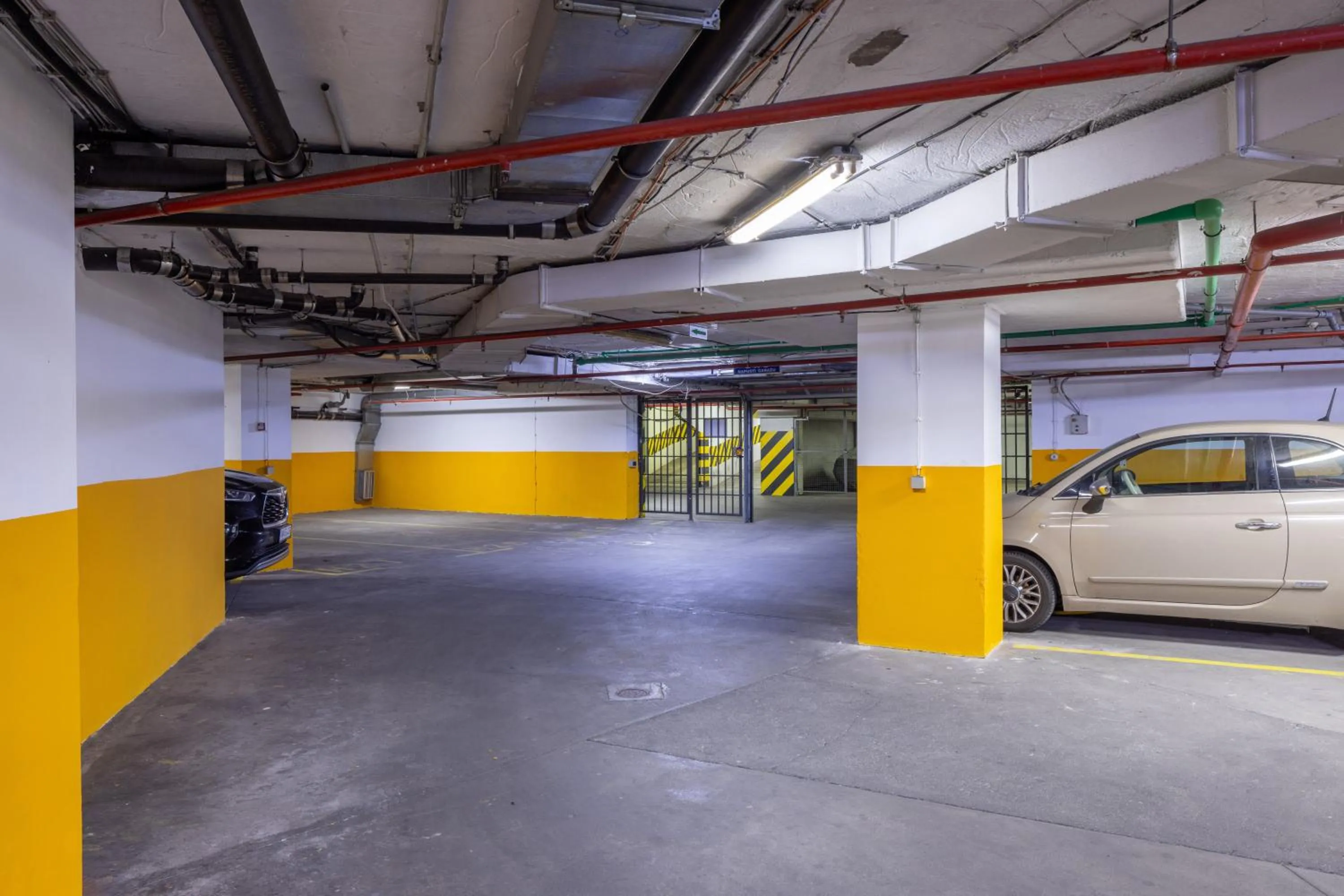 Parking in Nobel Design Hotel