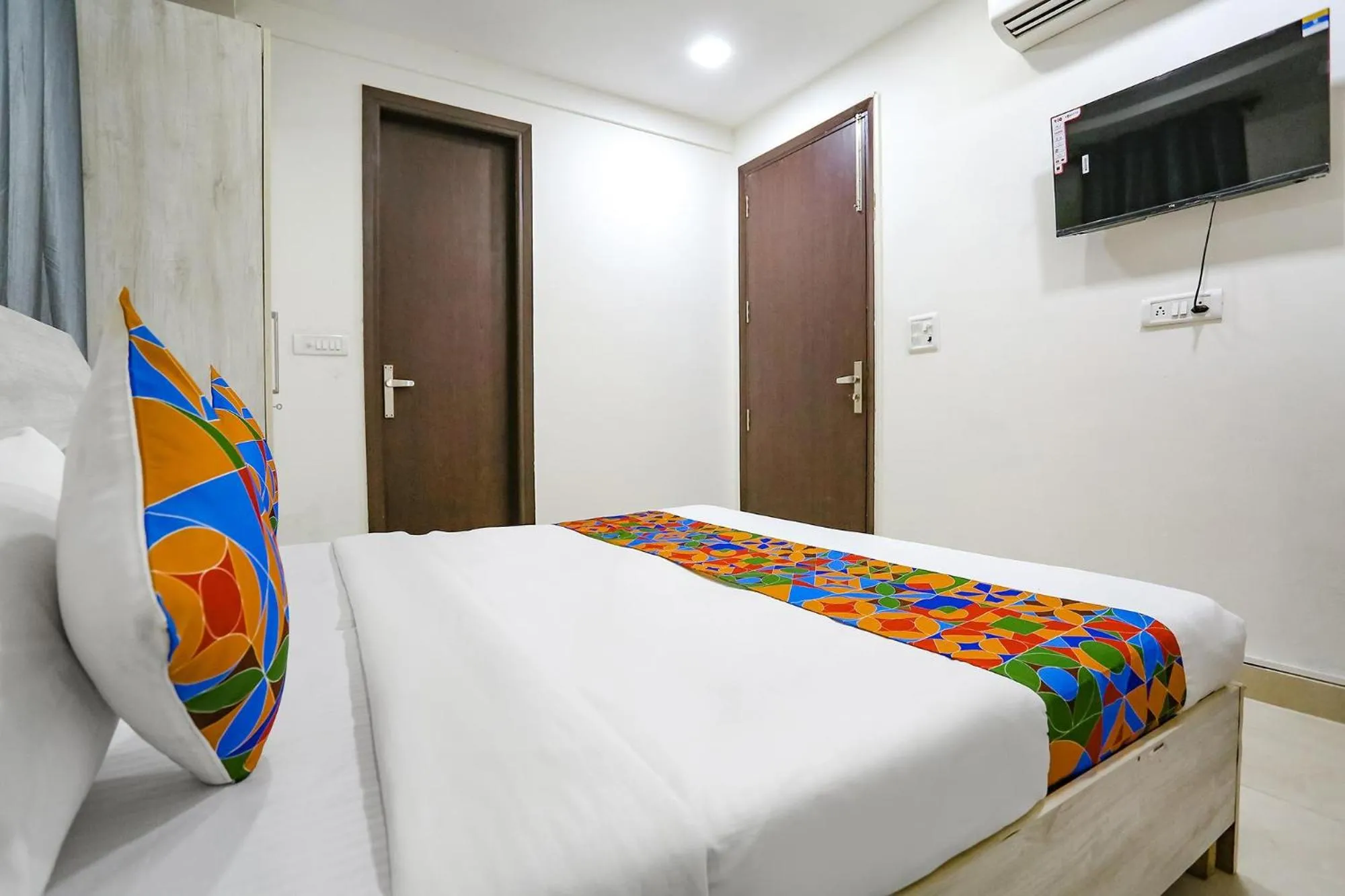 Bed in Via Premium Room I