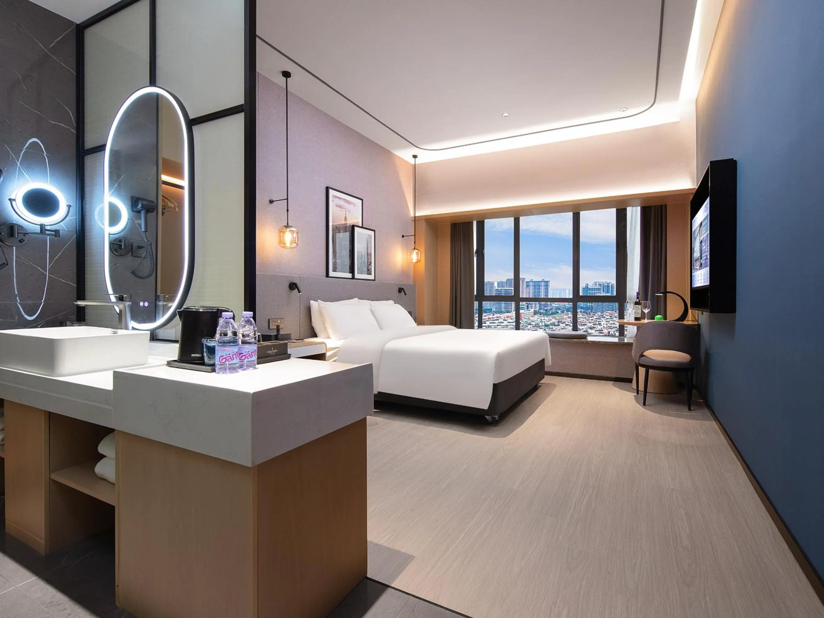 Bed in Country Inn & Suites by Radisson - Taishan East Branch