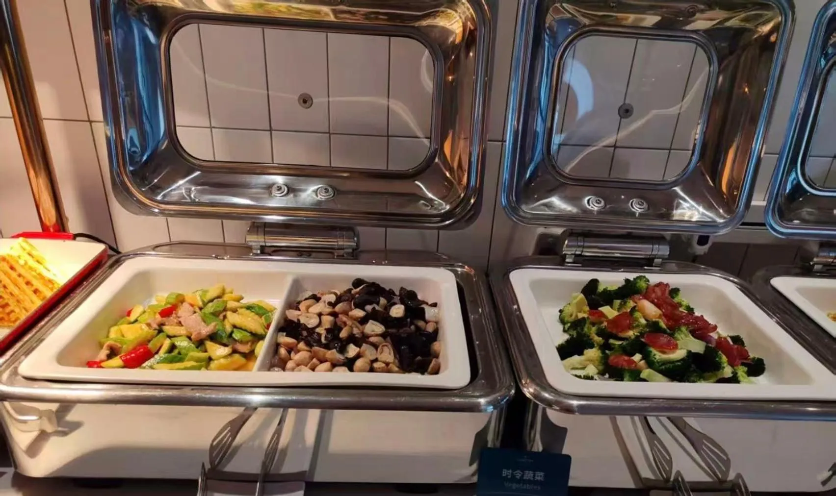 Breakfast in Country Inn & Suites by Radisson - Taishan East Branch