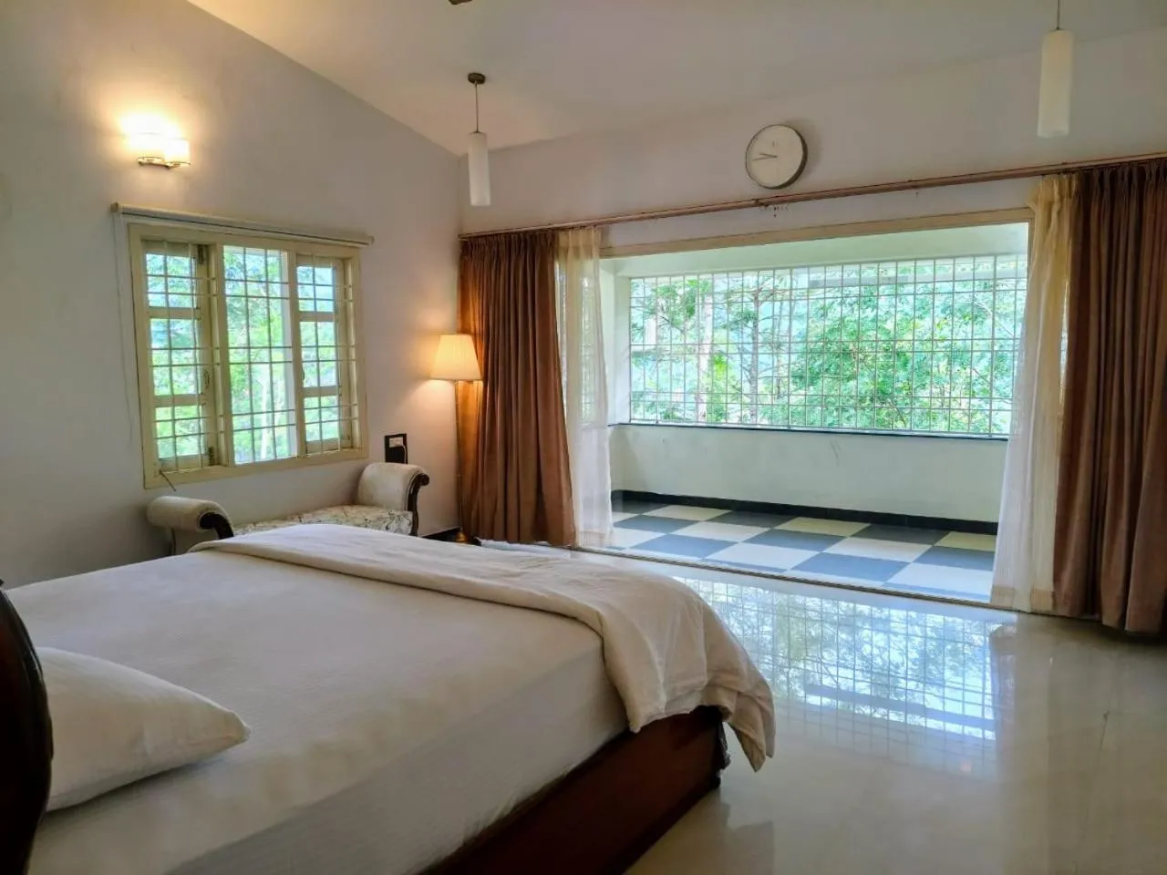 Bedroom, Bed in Yercaud Bungalow Stay