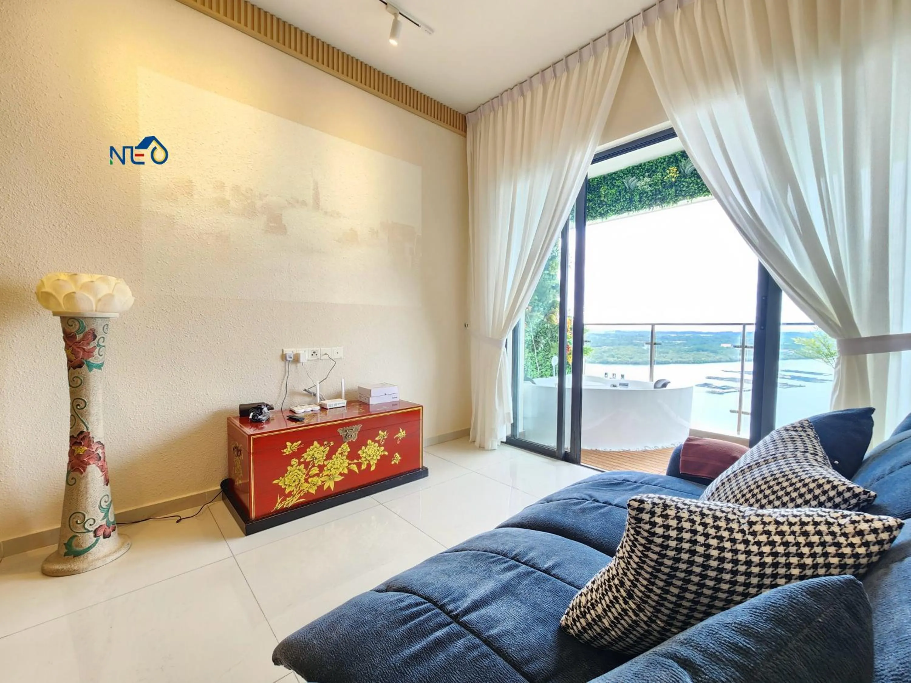 Country Garden Danga Bay InStyle Sea View Homestay Suite by NEO