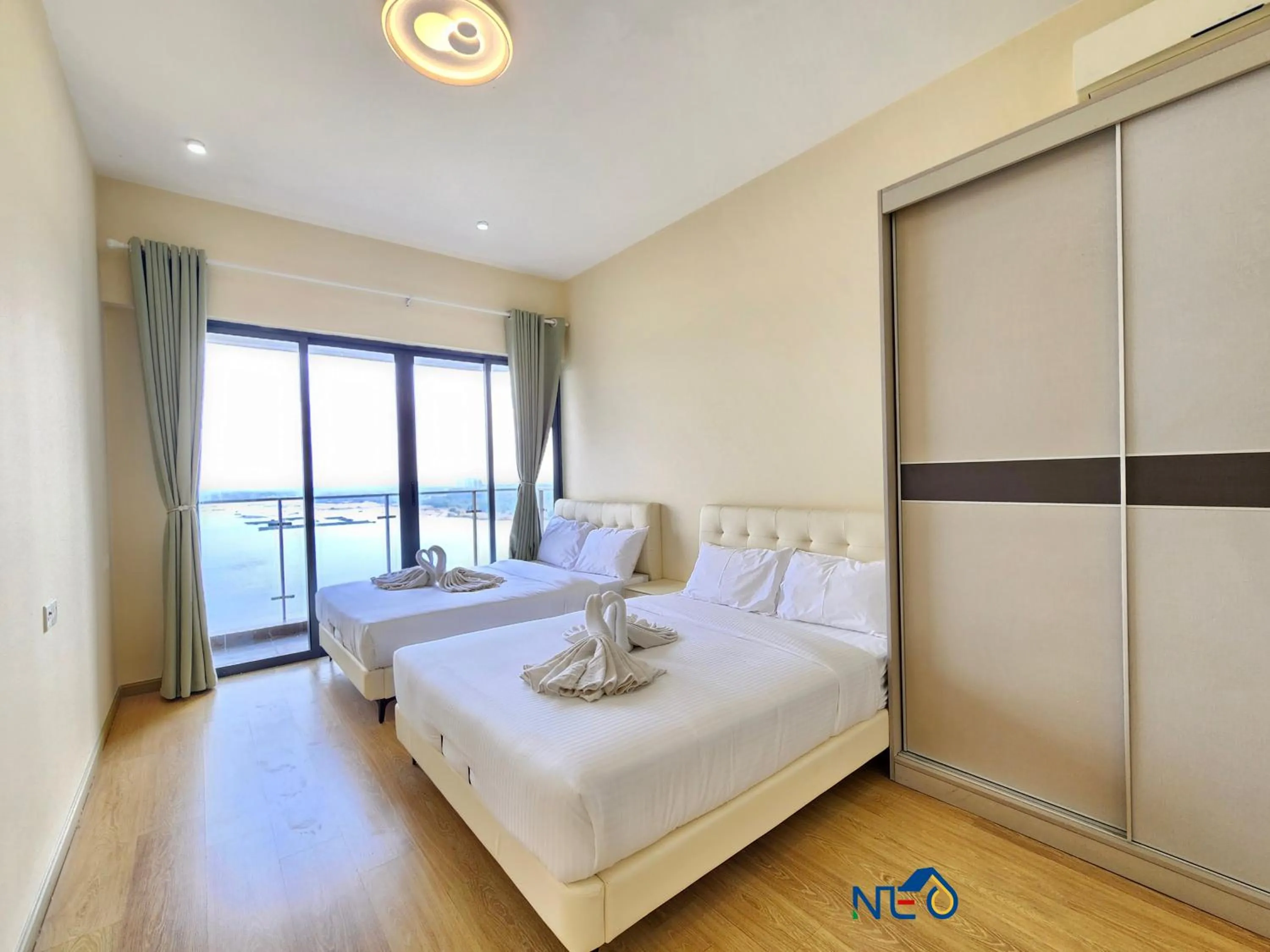 Bed in Country Garden Danga Bay InStyle Sea View Homestay Suite by NEO
