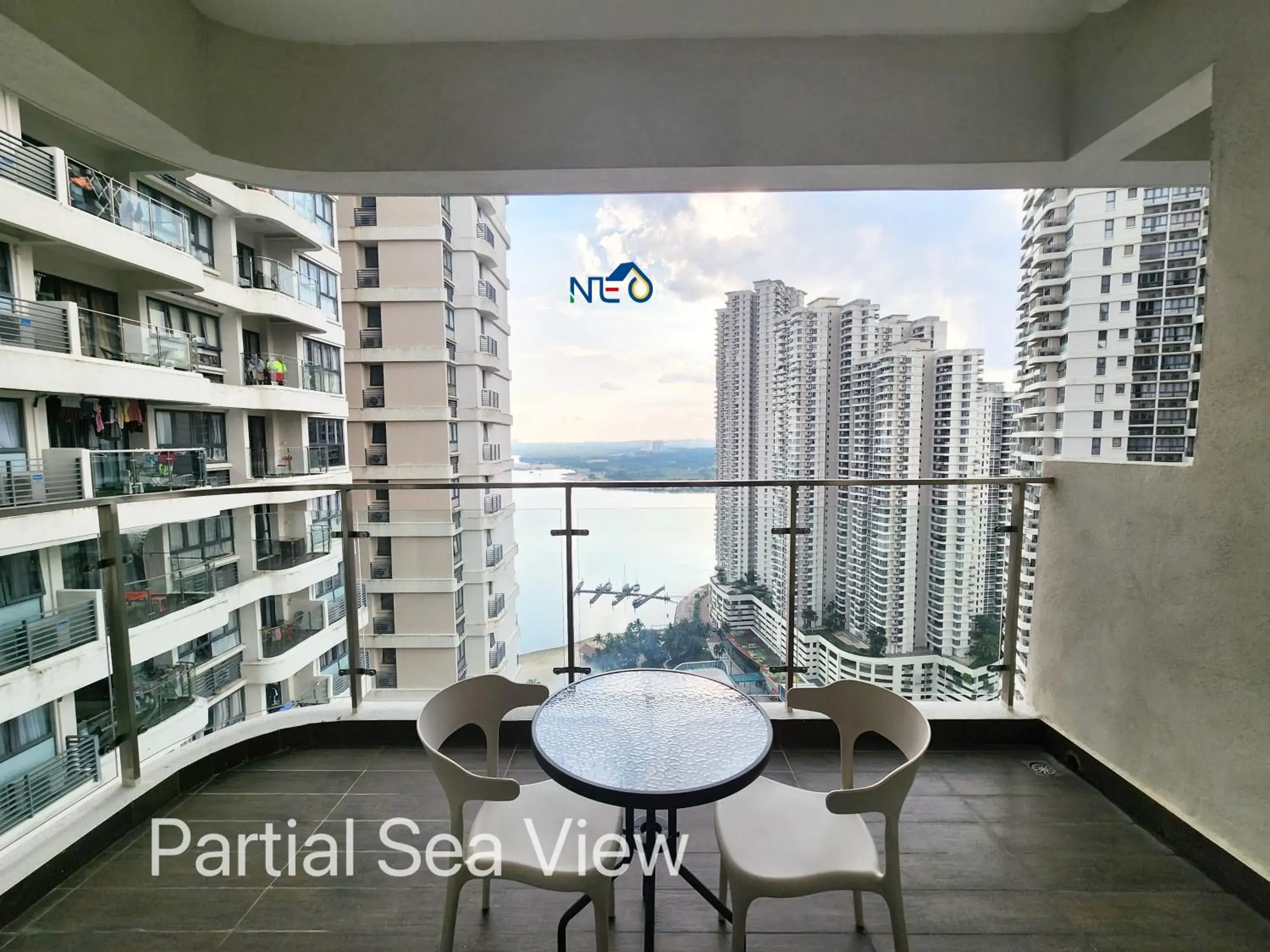 Three-Bedroom Premium Apartment in Country Garden Danga Bay InStyle Sea View Homestay Suite by NEO Three-Bedroom Premium Apartment in Country Garden Danga Bay InStyle Sea View Homestay Suite by NEO