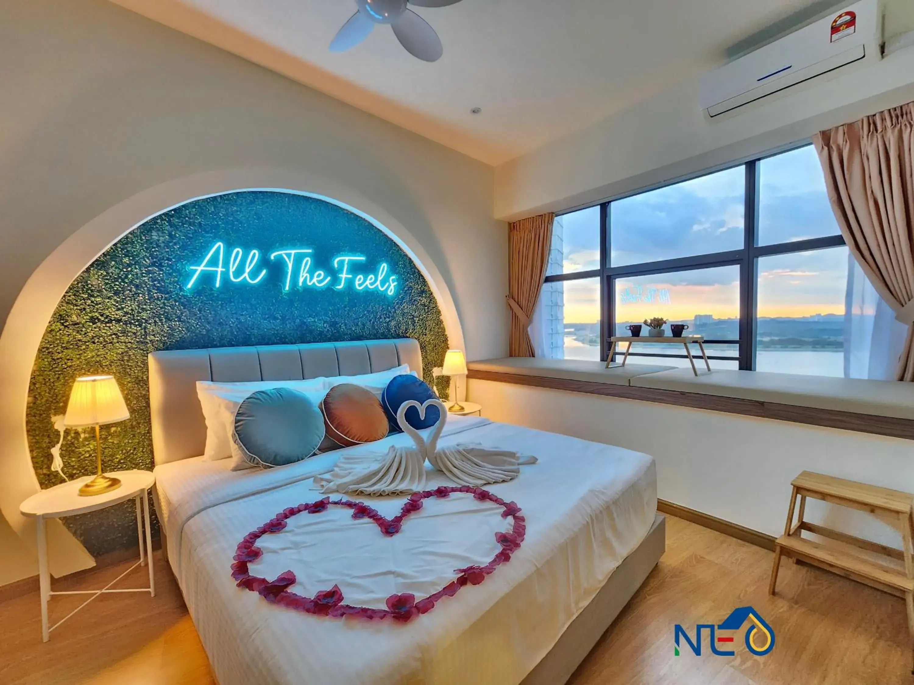 King Suite with Spa Bath in Country Garden Danga Bay InStyle Sea View Homestay Suite by NEO King Suite with Spa Bath in Country Garden Danga Bay InStyle Sea View Homestay Suite by NEO