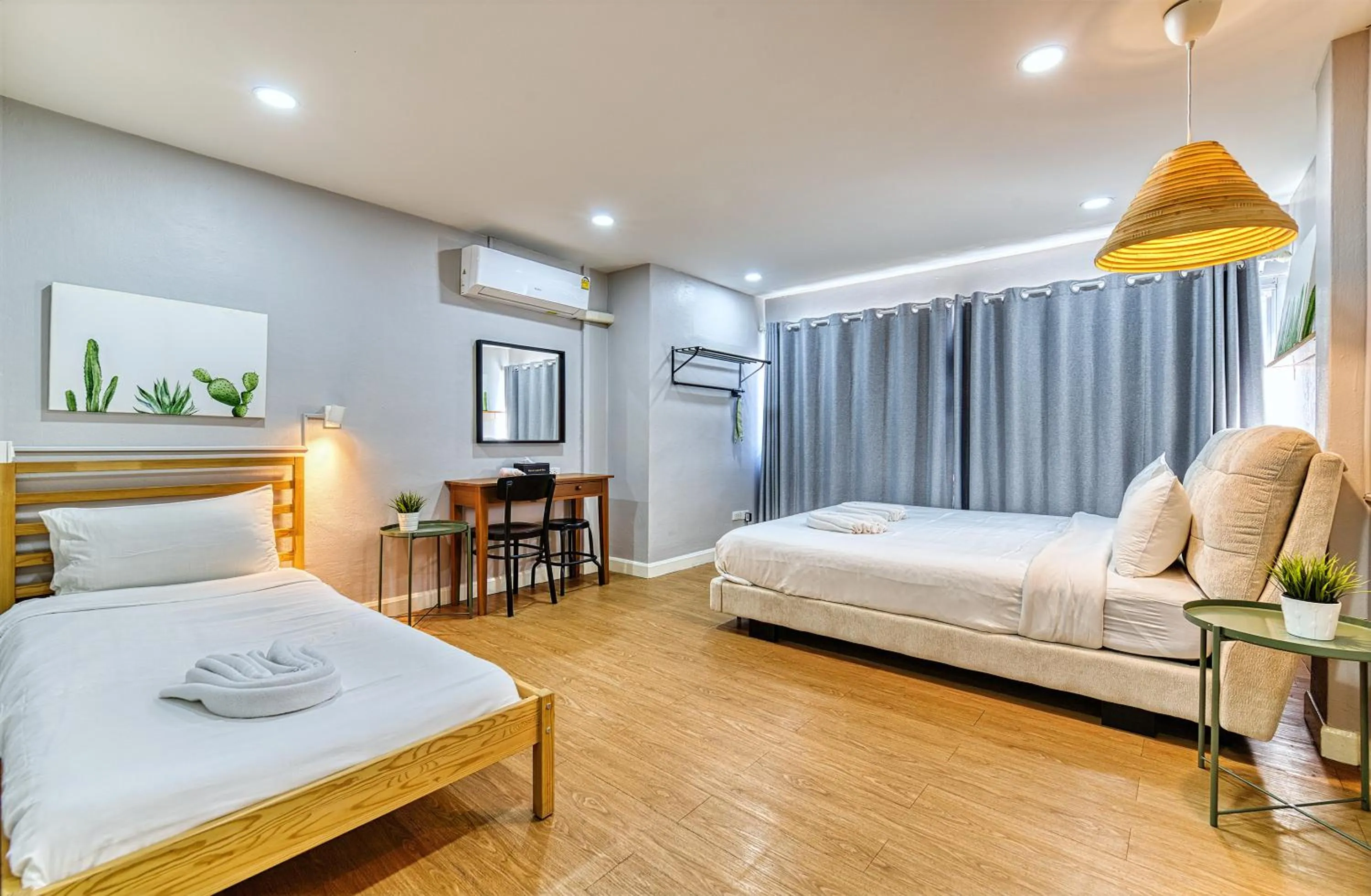 Bedroom, Bed in Bangkok Watergate Townhouse 曼谷中心水門家