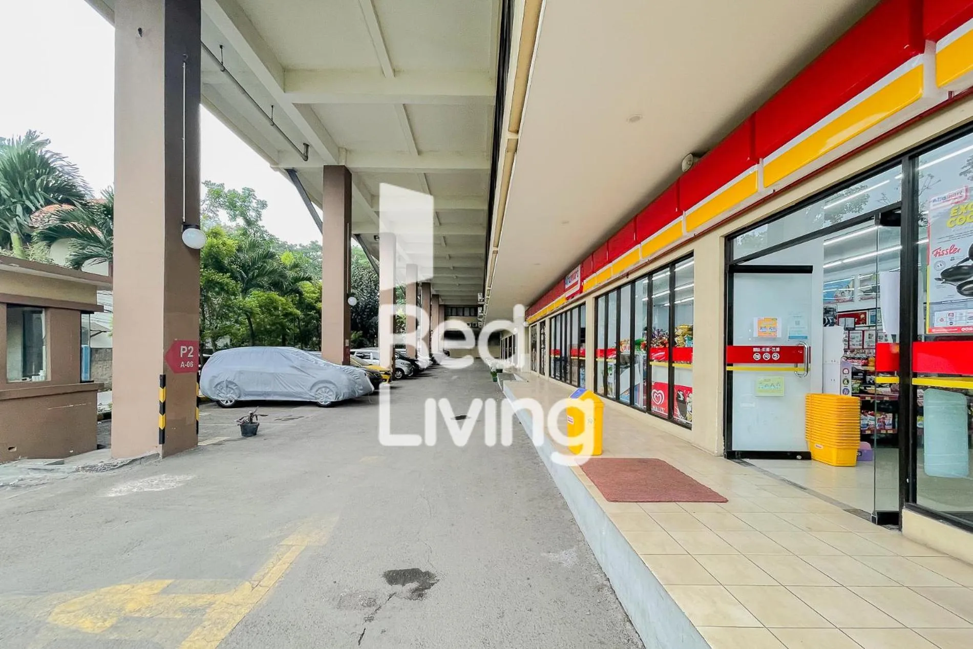 Parking in RedLiving Apartemen Tamansari Panoramic - Anwar Rental
