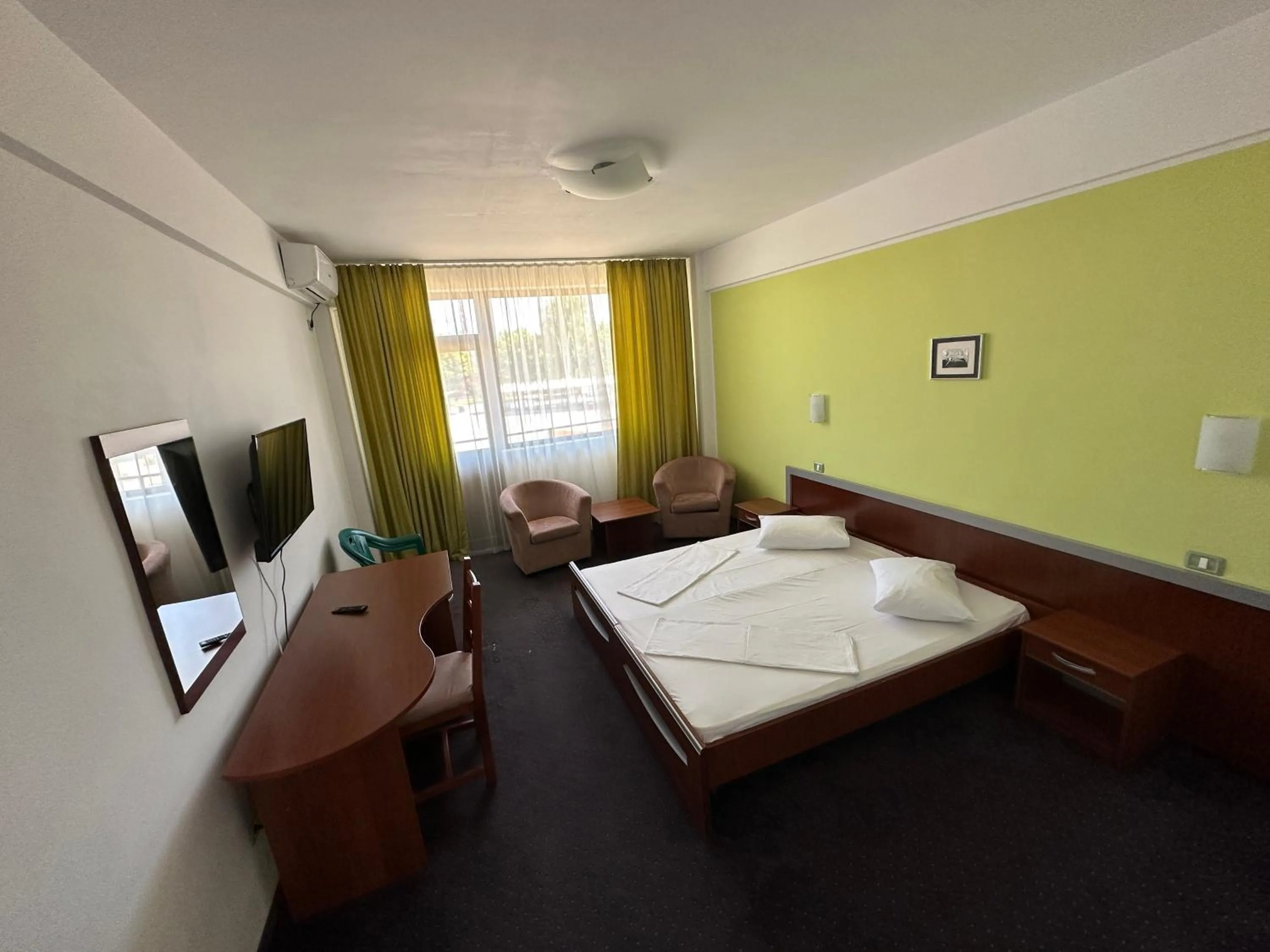 Photo of the whole room, Bed in Hostel Stefania