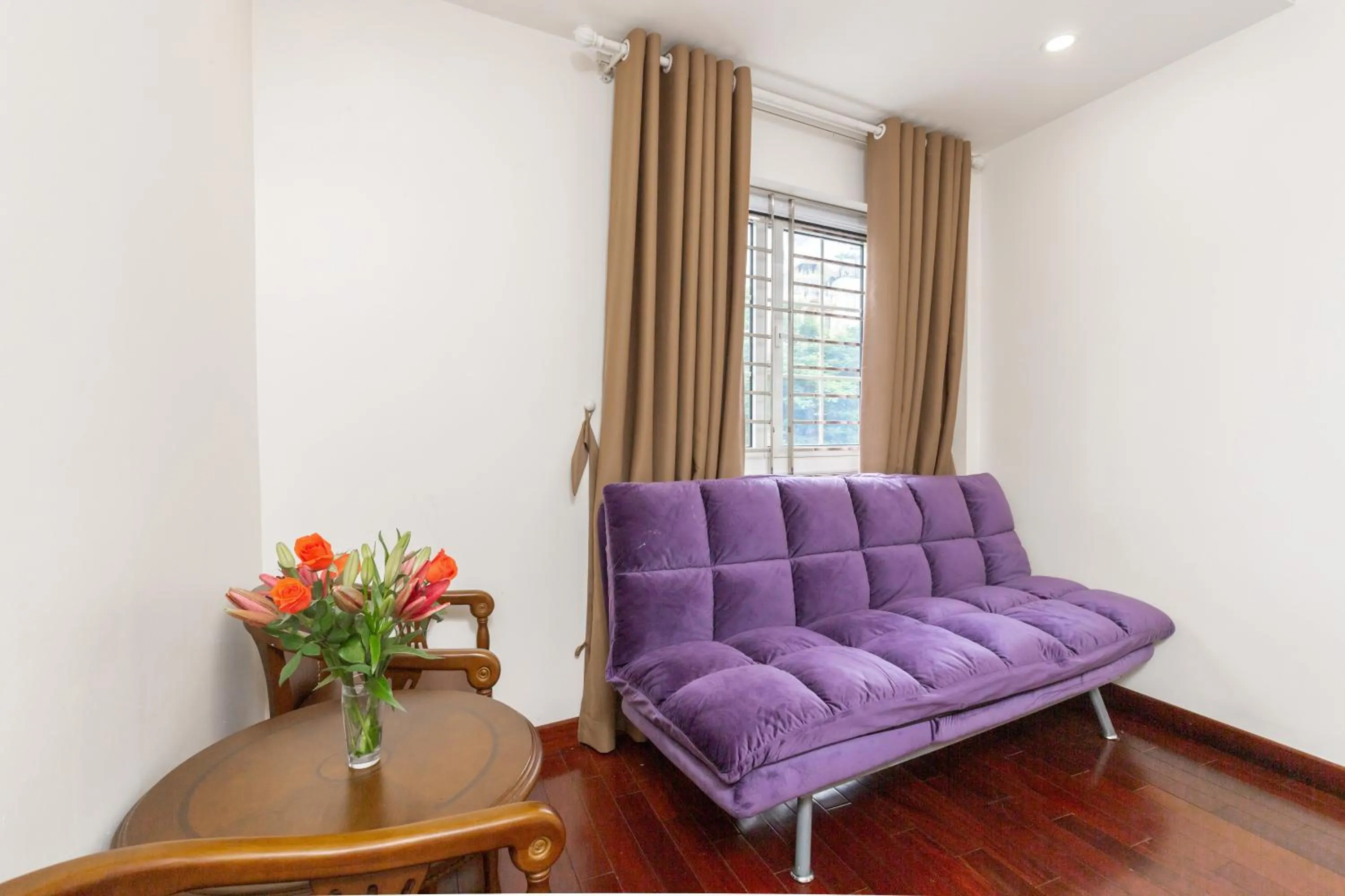 NINE HOUSING Truc Bach