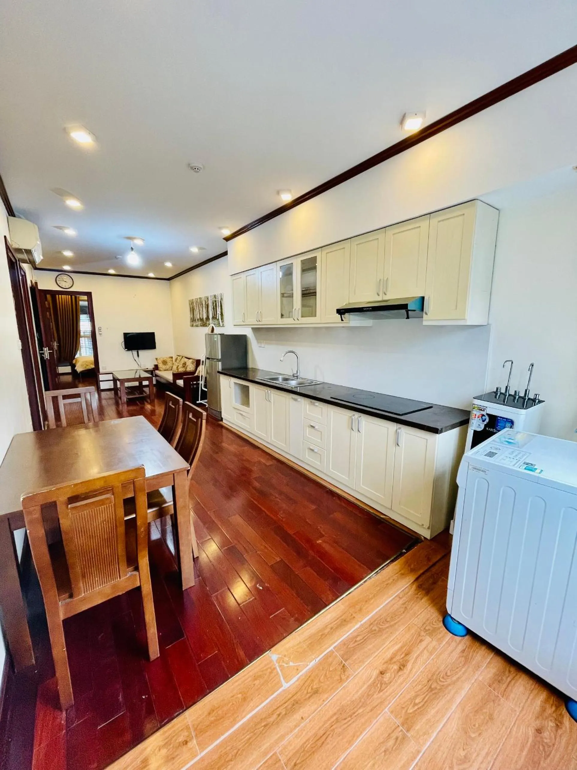 NINE HOUSING Truc Bach