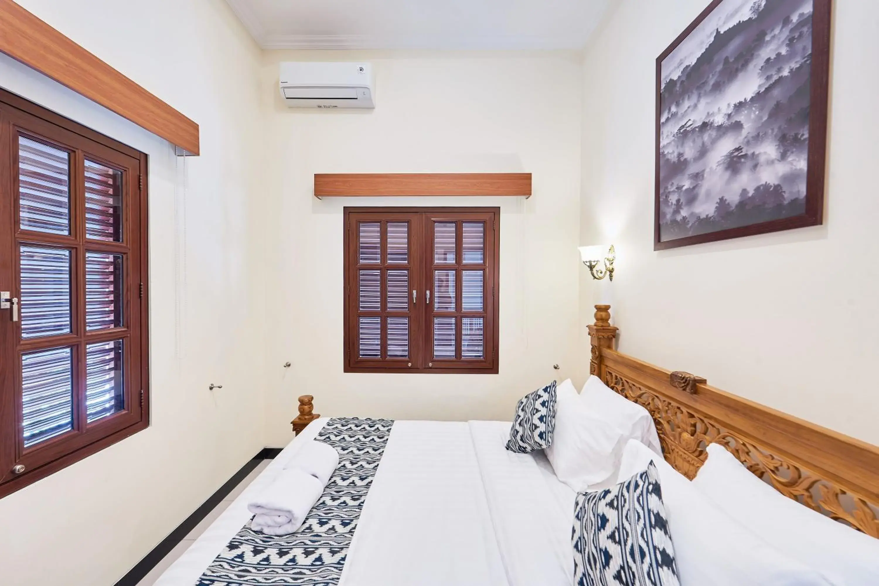 Two-Bedroom Suite in Tirtodipuran Hotel by Natts Hospitality Indonesia Two-Bedroom Suite in Tirtodipuran Hotel by Natts Hospitality Indonesia