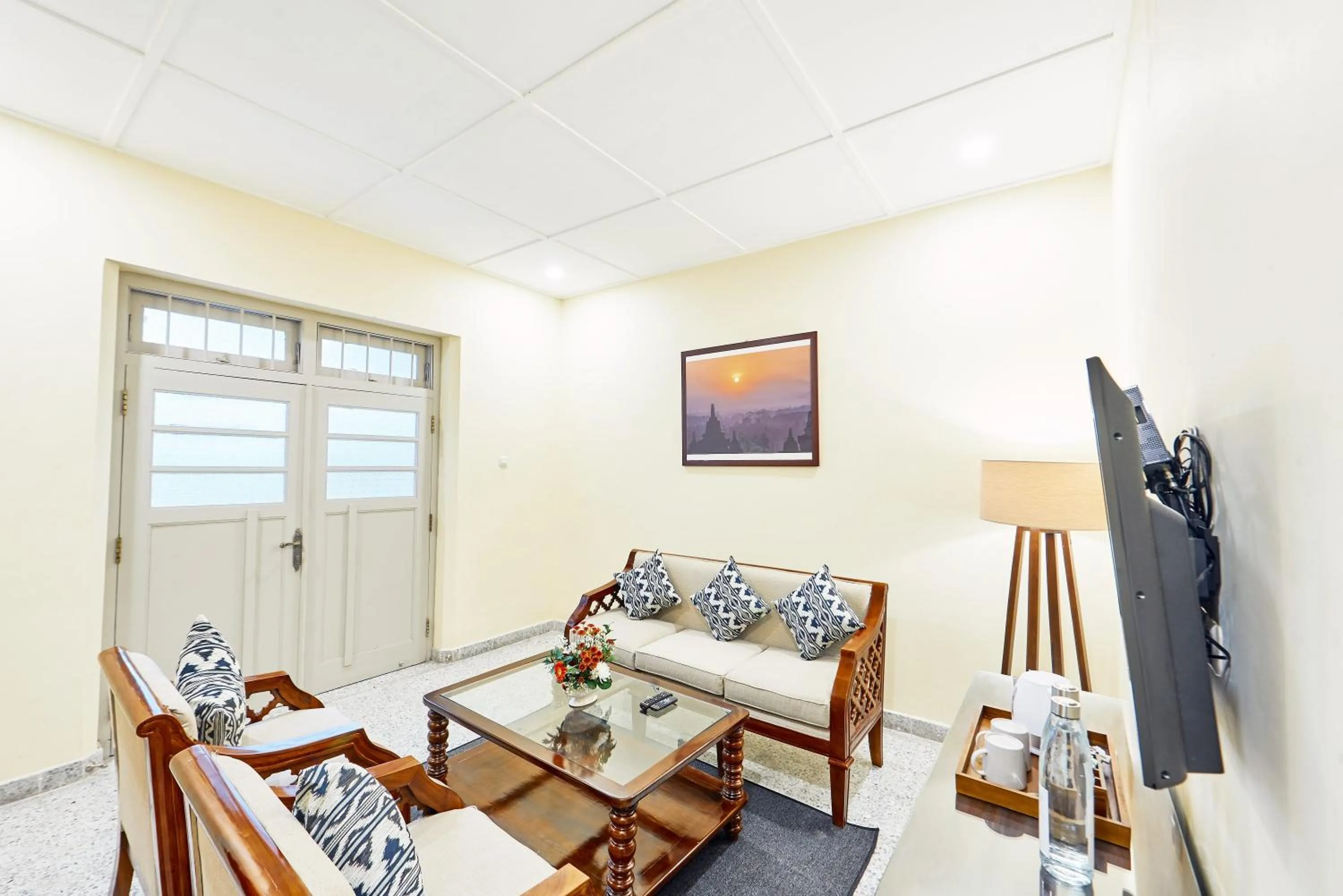 Living room in Tirtodipuran Hotel by Natts Hospitality Indonesia