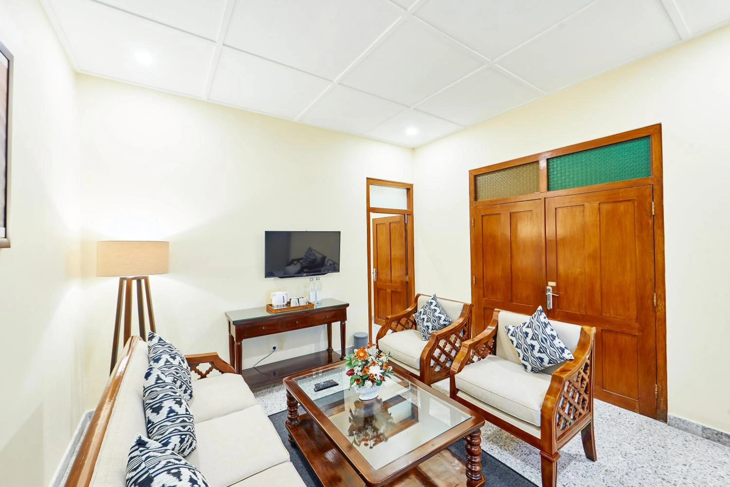 Living room in Tirtodipuran Hotel by Natts Hospitality Indonesia