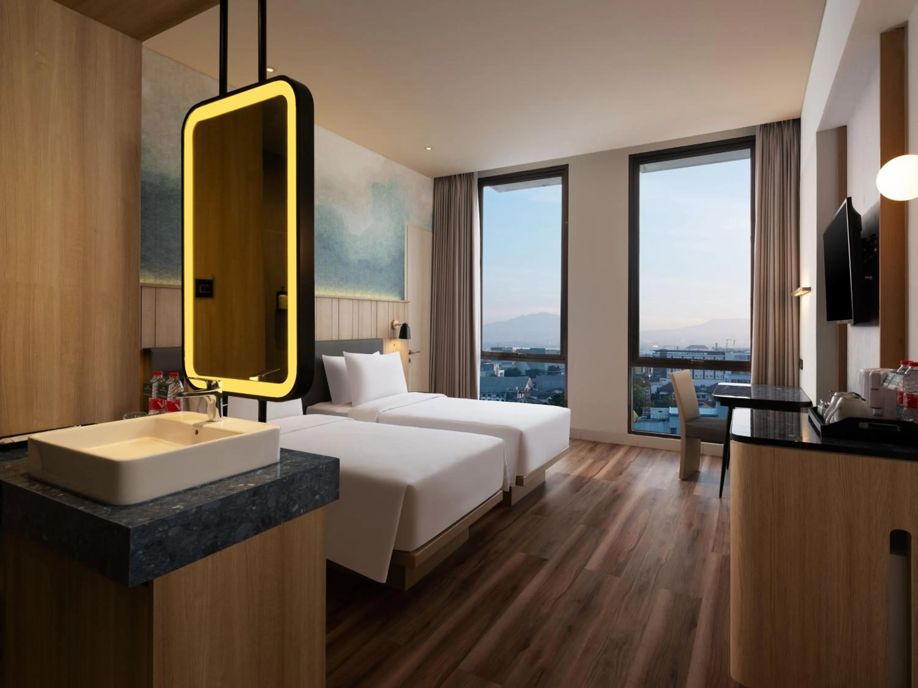 Bedroom, Bed in Hotel Santika PasirKaliki