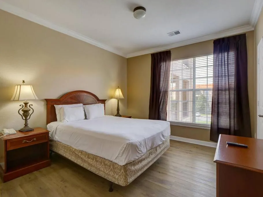 Bed in Poolside condo at Tuscana Resort with Hot Tub