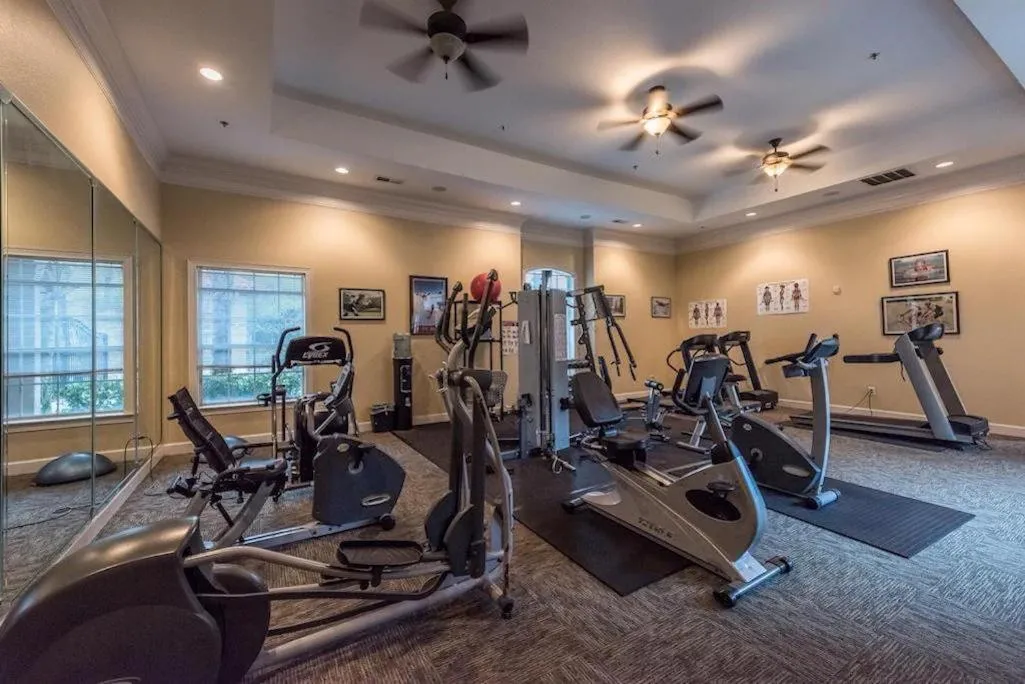Poolside condo at Tuscana Resort with Hot Tub